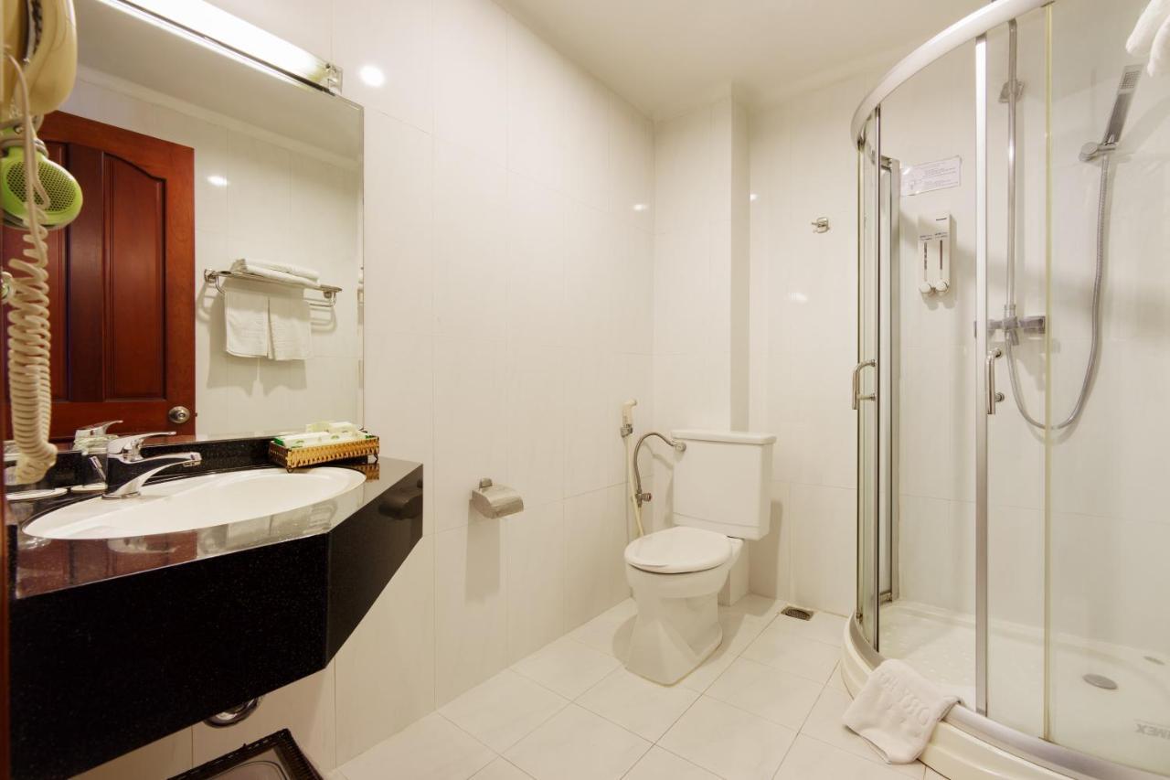 Premium Twin Room With Balcony