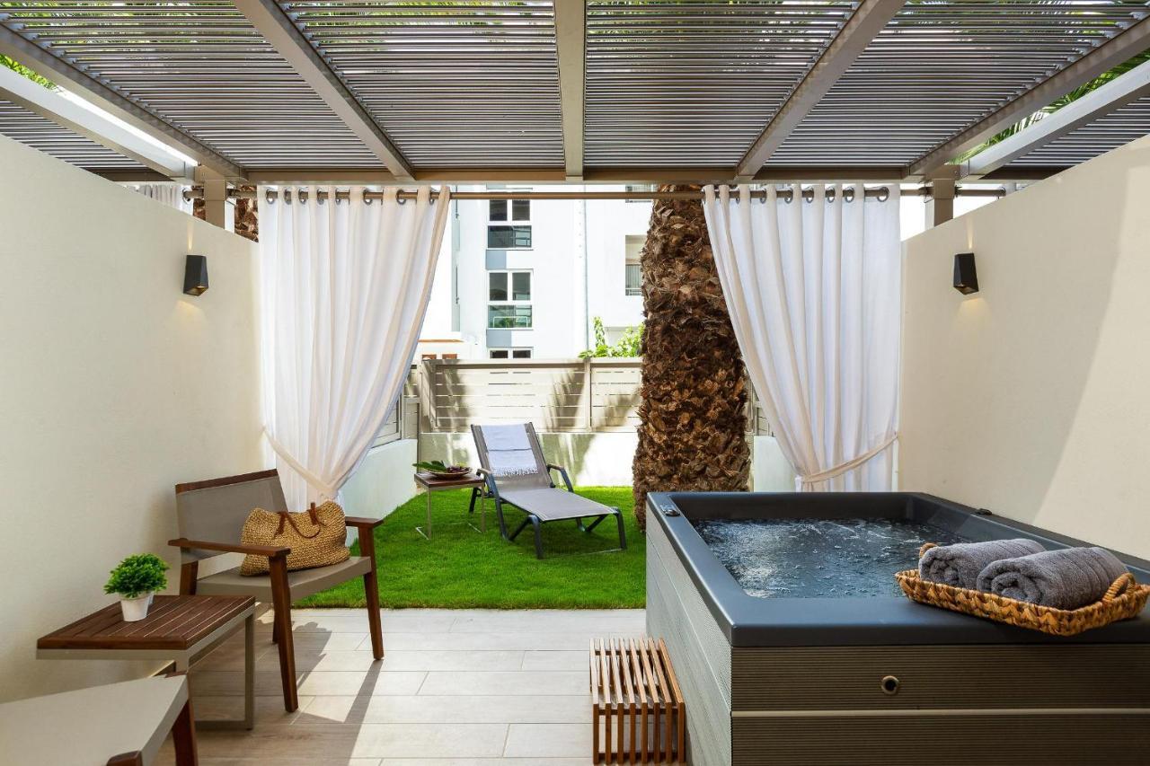 Habitación Superior con piscina de hidromasaje