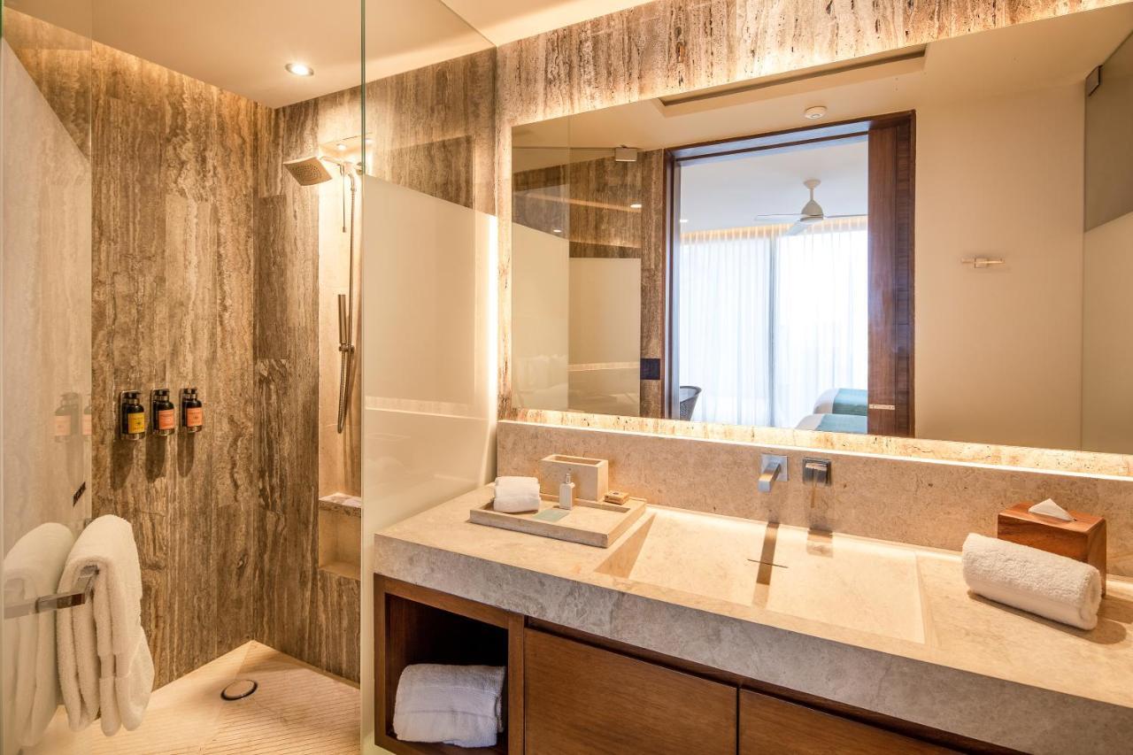 Two Bedroom Villa Ocean View with Hot Tub