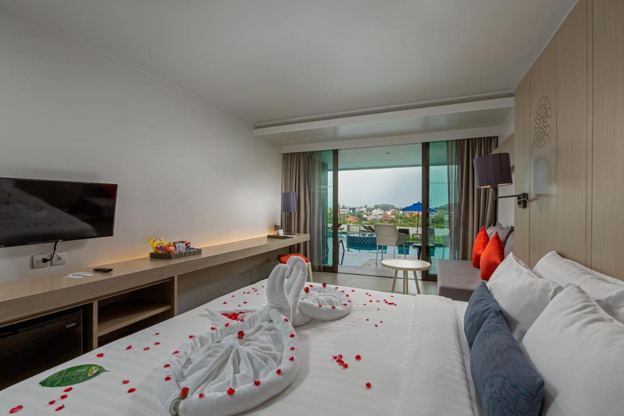Superior Double Room Pool Access