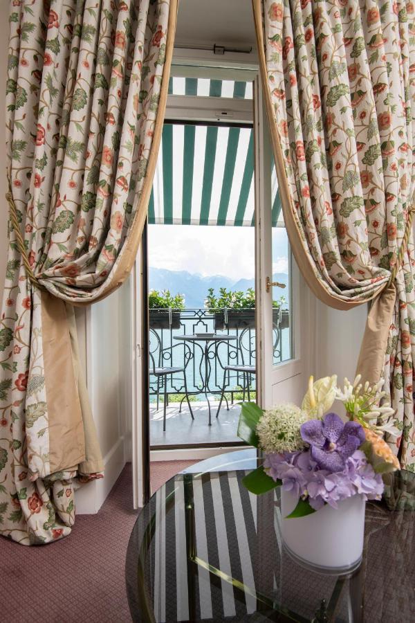 Junior Suite with Lake View