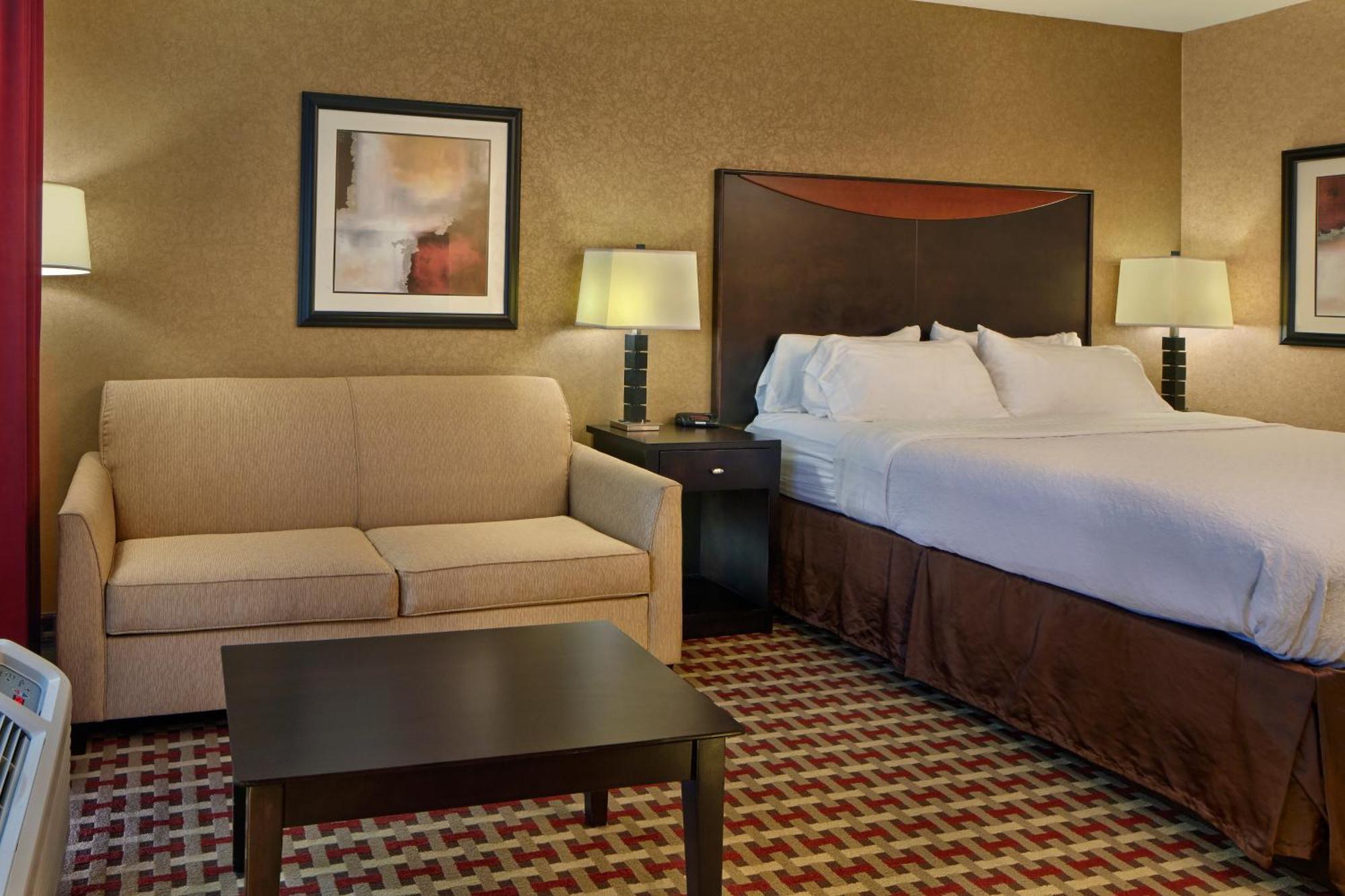 Standard King Room