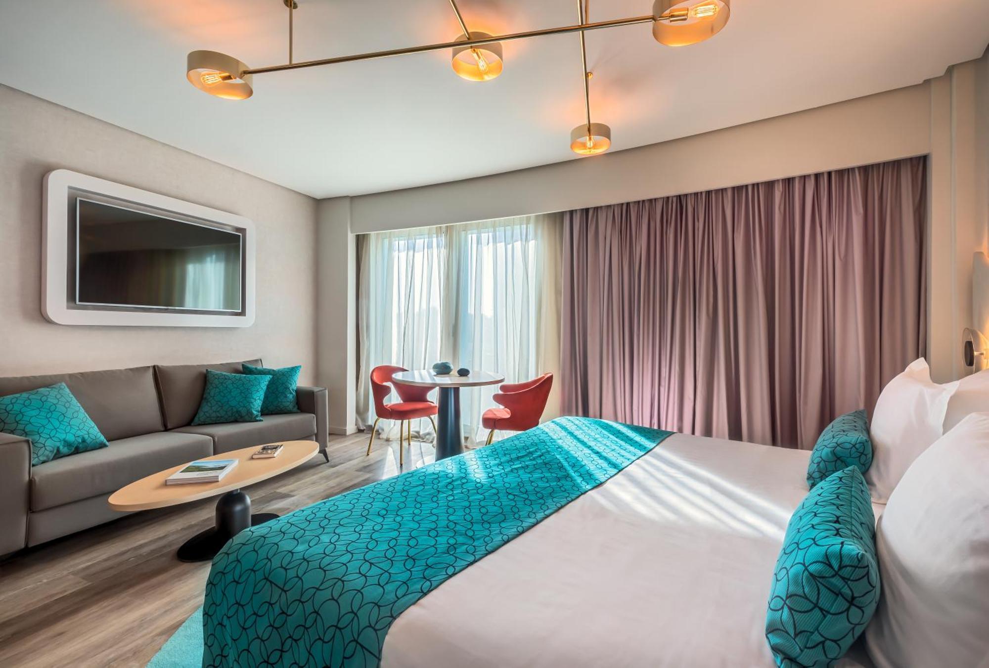 Deluxe Premium Room