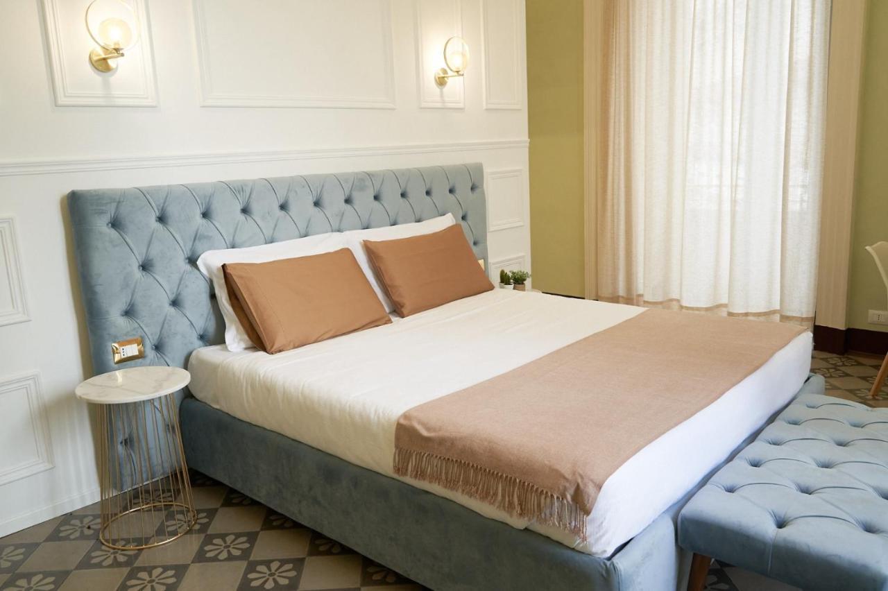 Queen Room,1487612209:JPEG