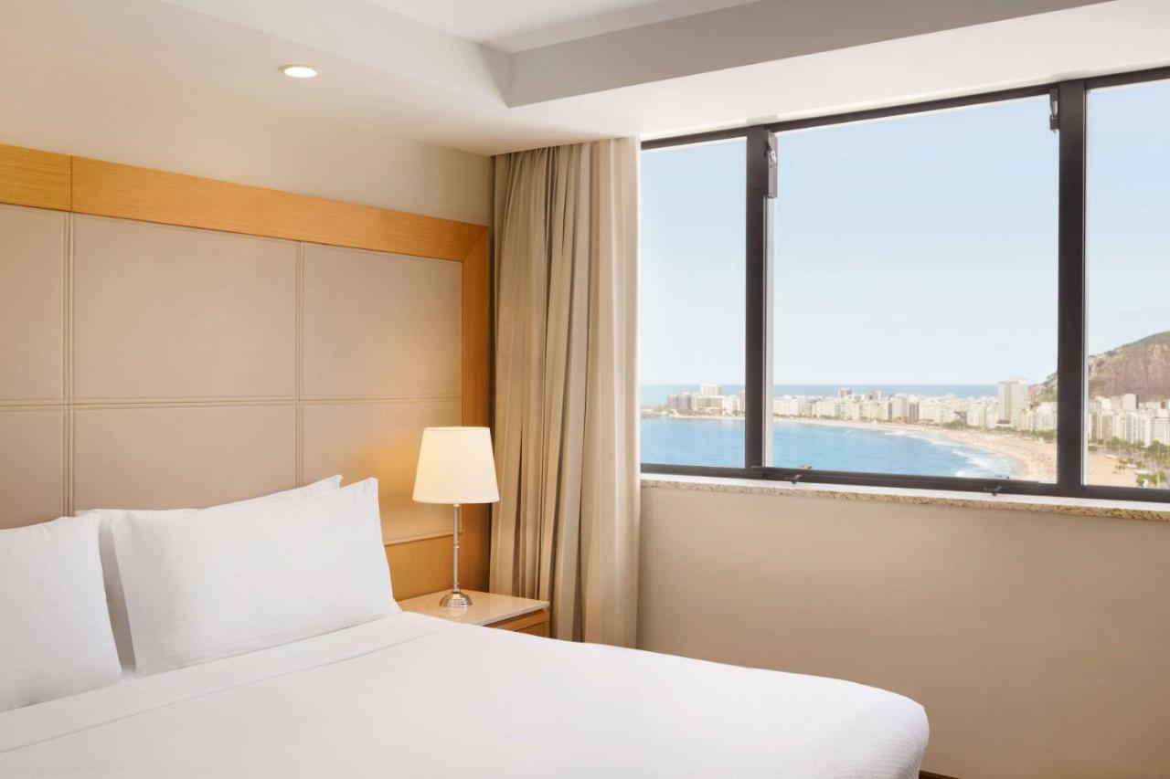 Quarto com Cama King-size e Vista do Mar - Copacabana