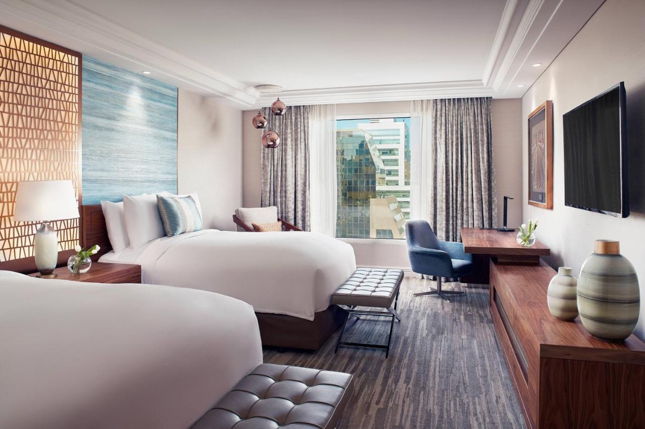 Club Queen Room with Two Queen Beds - Club Level
