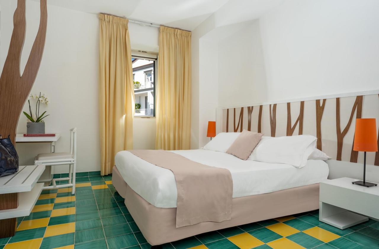 Standard Double or Twin Room,1498774924:JPEG