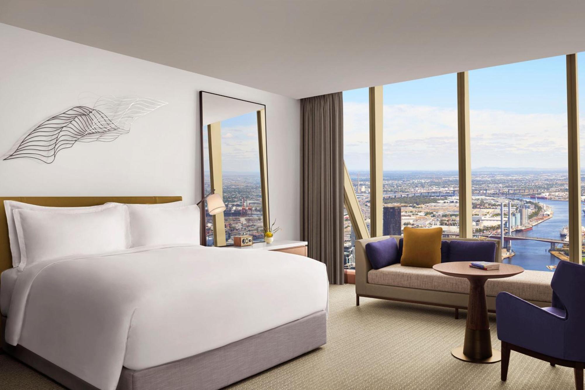 Victoria Harbour, Harbour View, 1 King Bed
