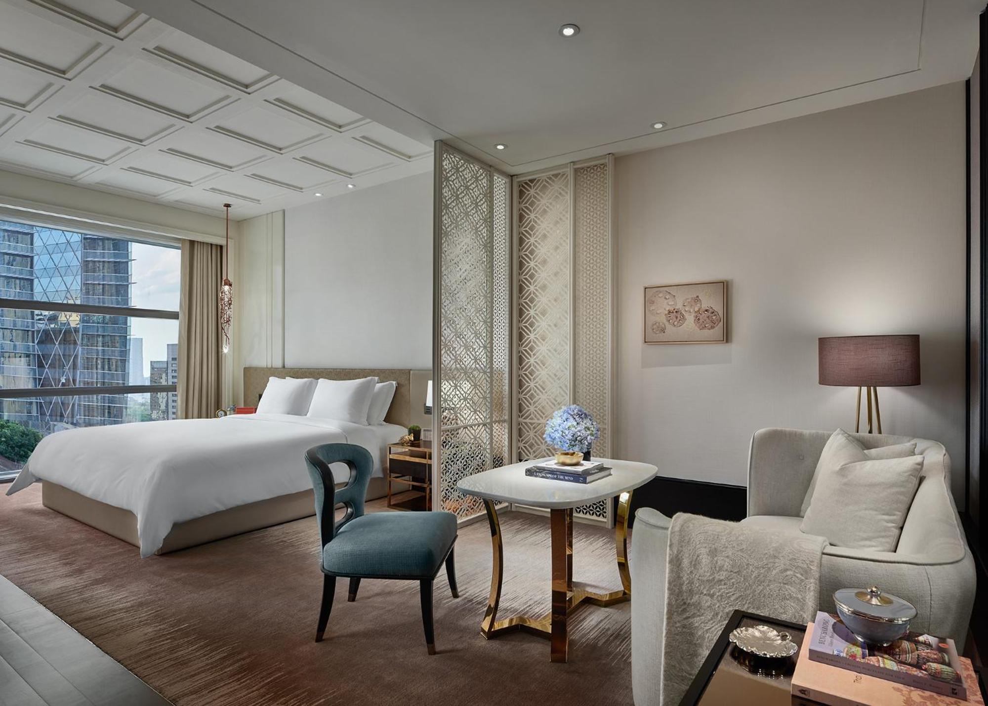 Deluxe Zimmer mit Kingsize-Bett