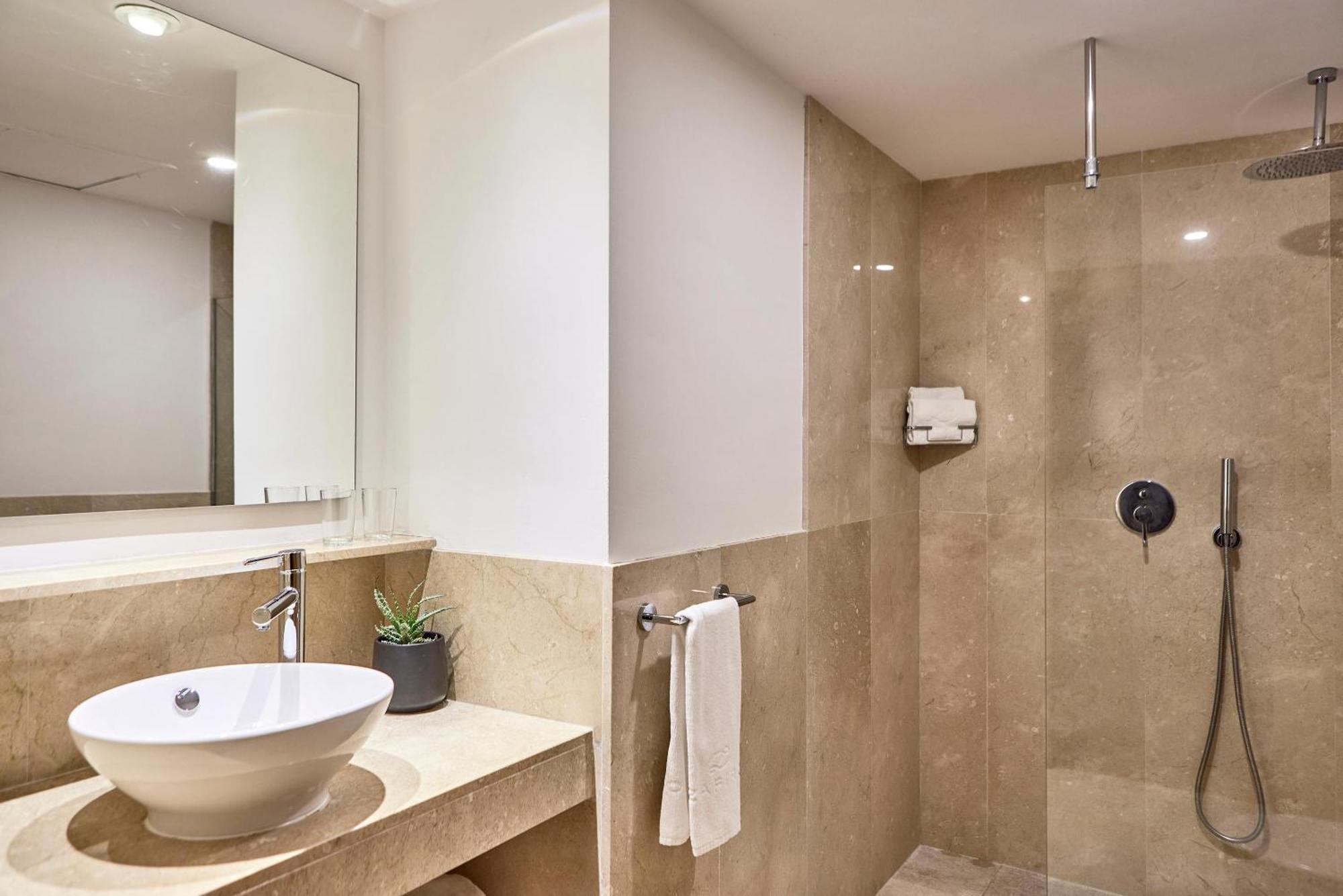 One Bedroom Suite