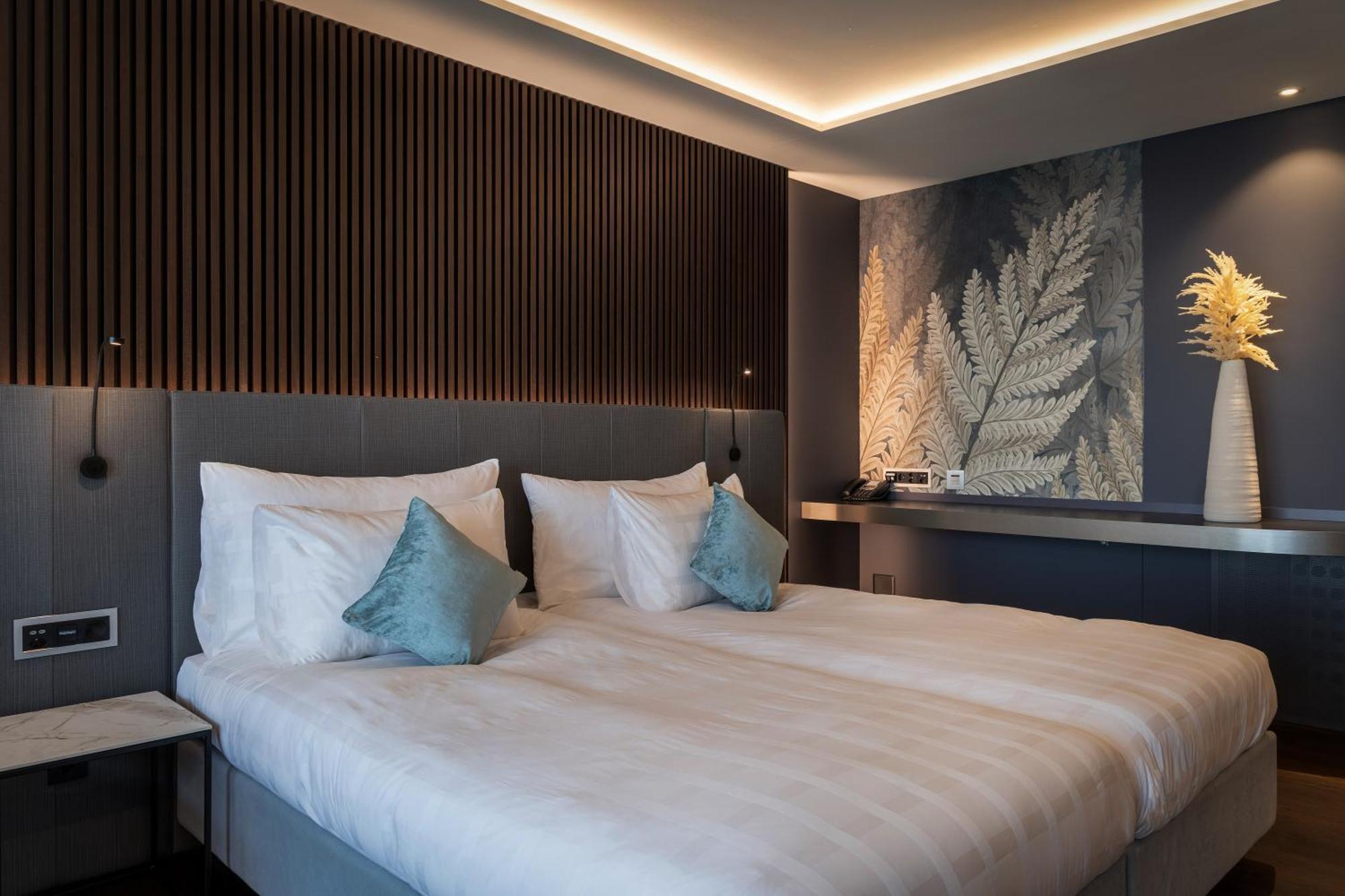 Junior Suite,1529328220:JPEG