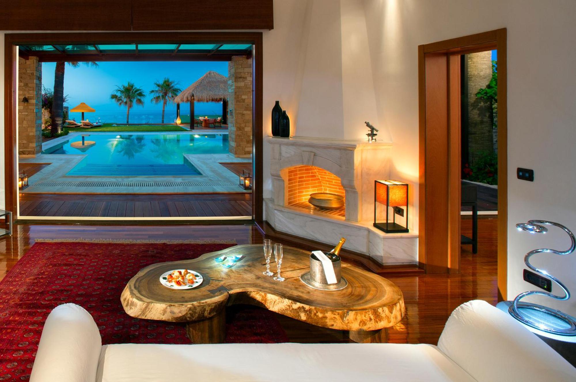 Superior Three-Bedroom Villa Private Pool Private Beach Area,1531365235:JPEG