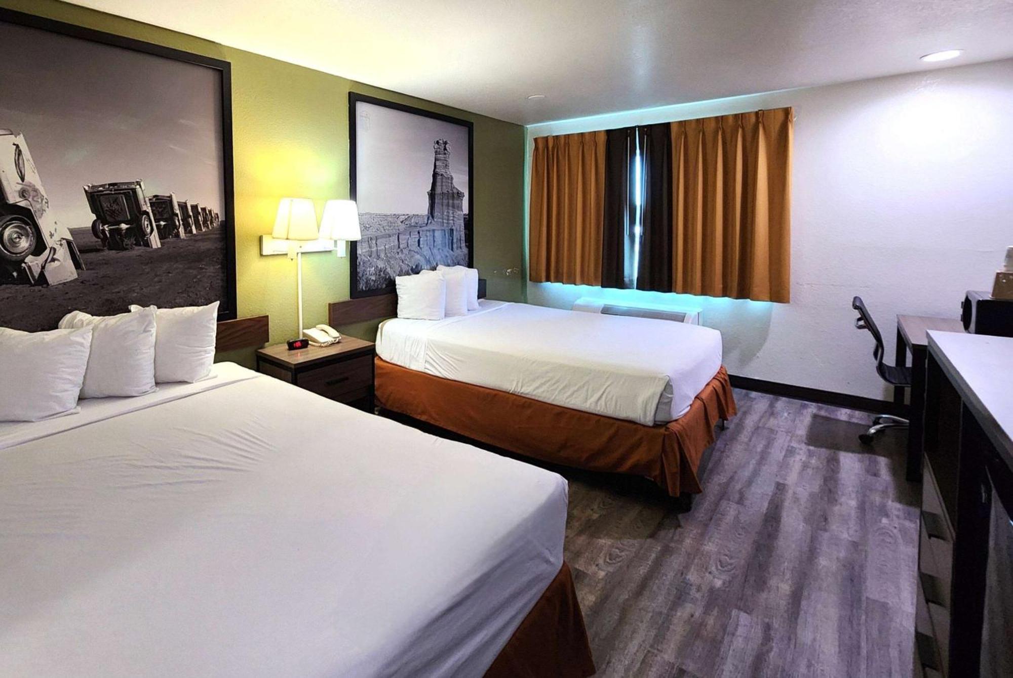 Queen Room with Two Queen Beds and Bath Tub - Mobility/Hearing Accessible - Non-Smoking,1536644089:JPEG