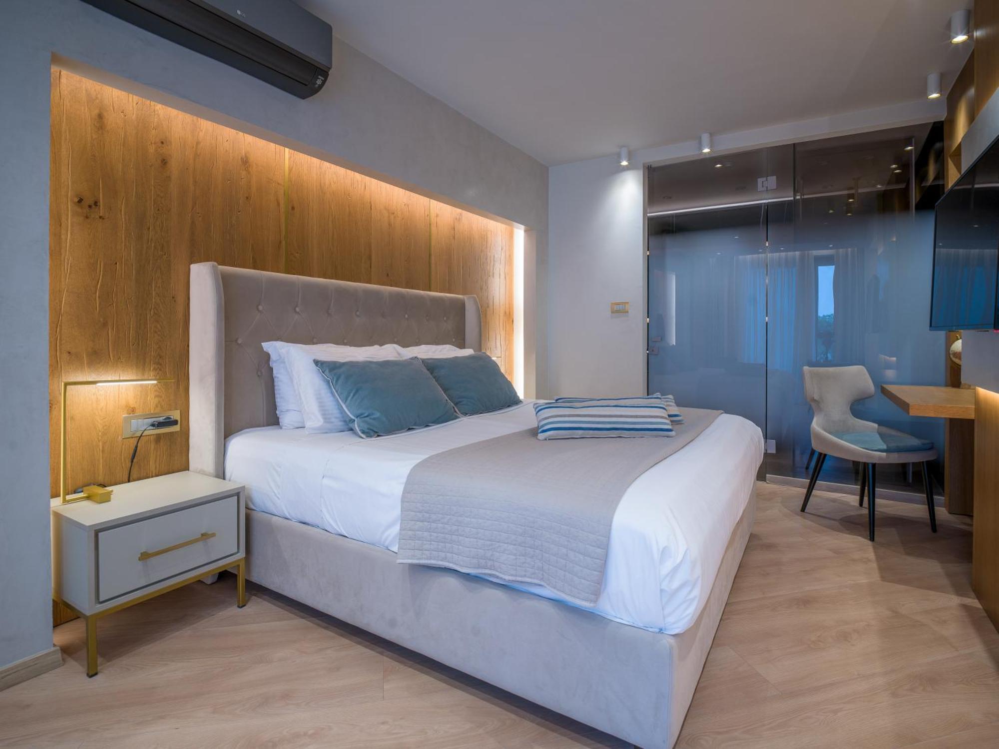 Executive Suite with Sea View