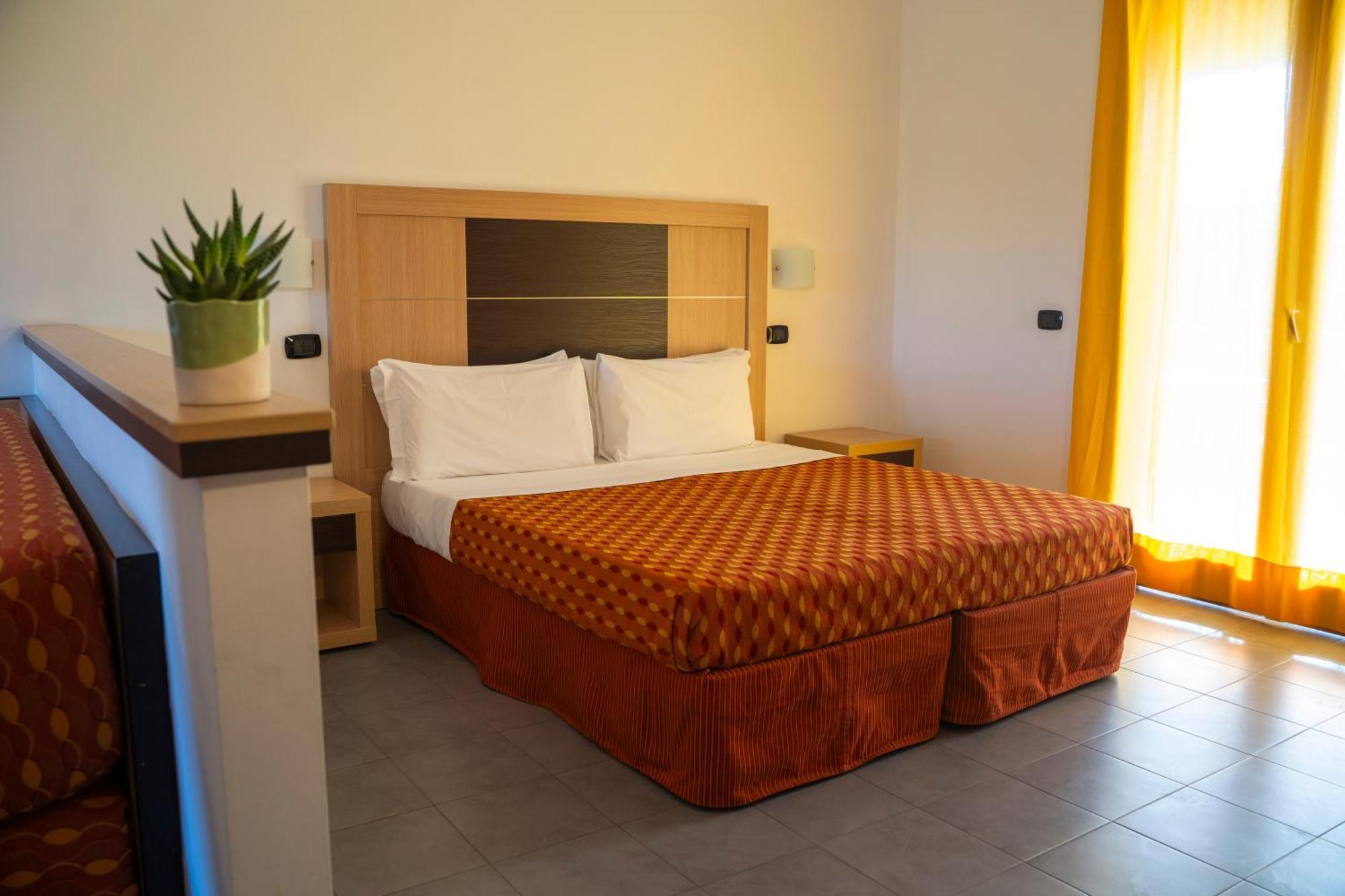 Classic Quadruple Room,1540599886:JPEG