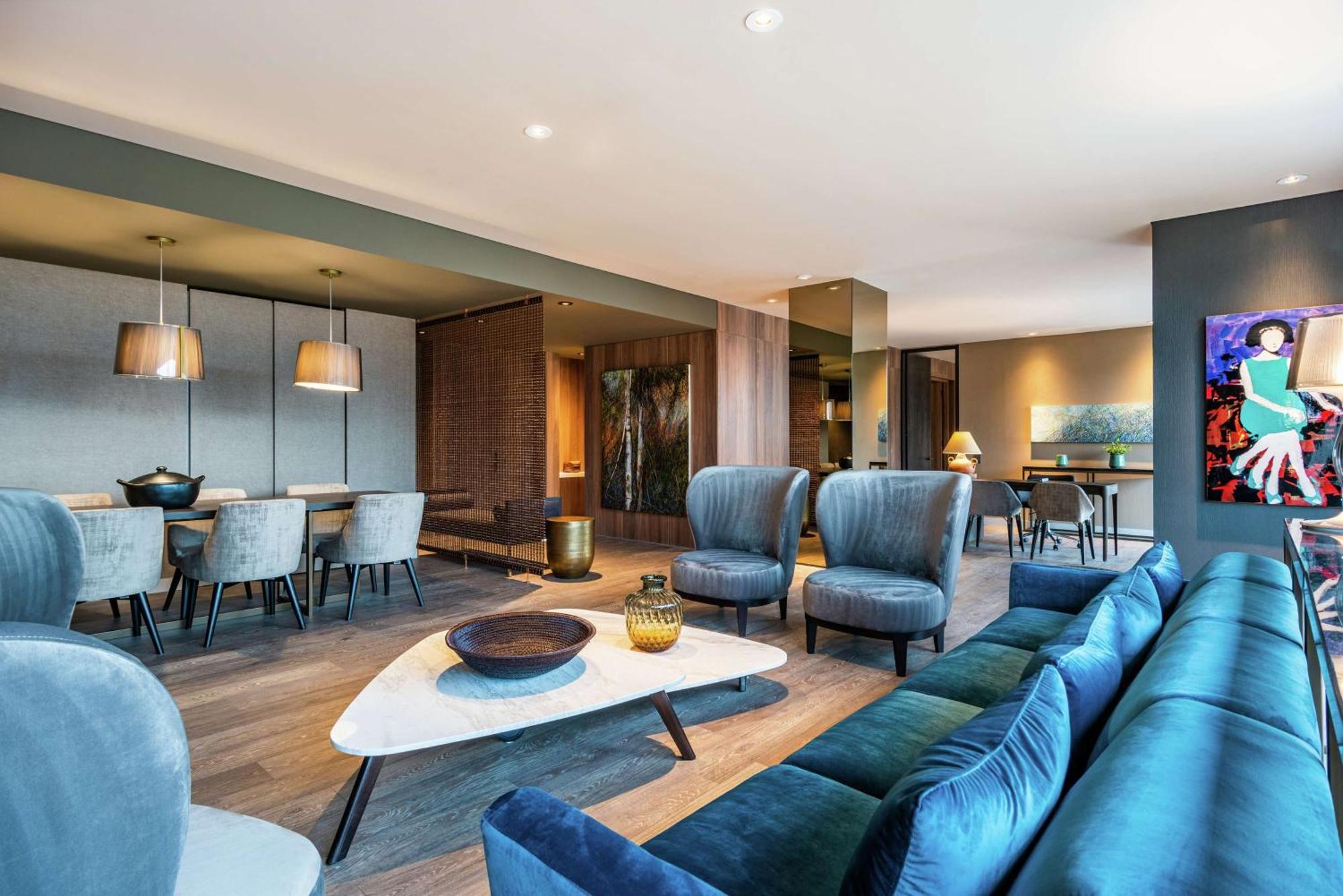 Superior One-Bedroom King Suite,1552449640:JPEG