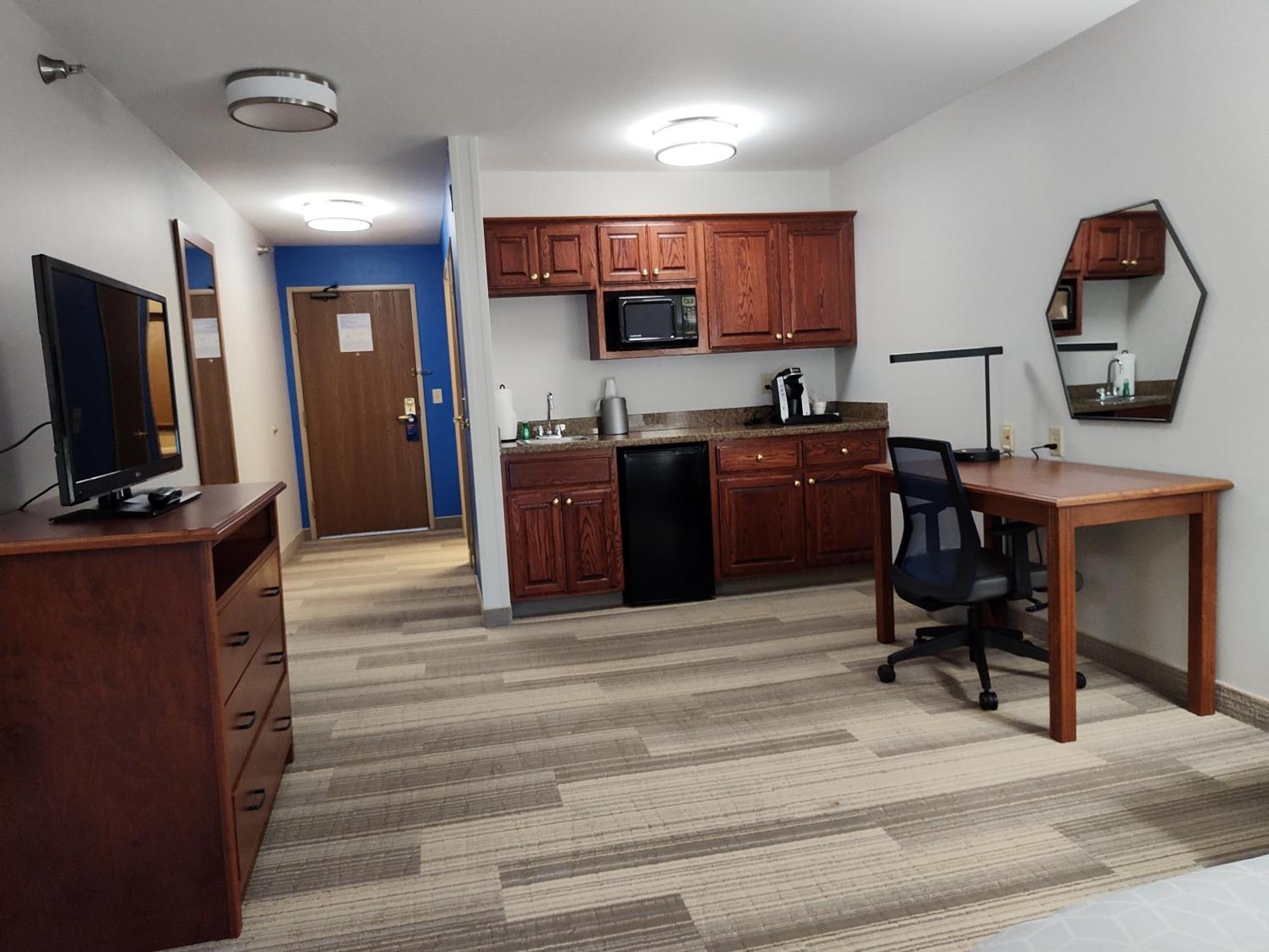 King Suite with Sofa Bed