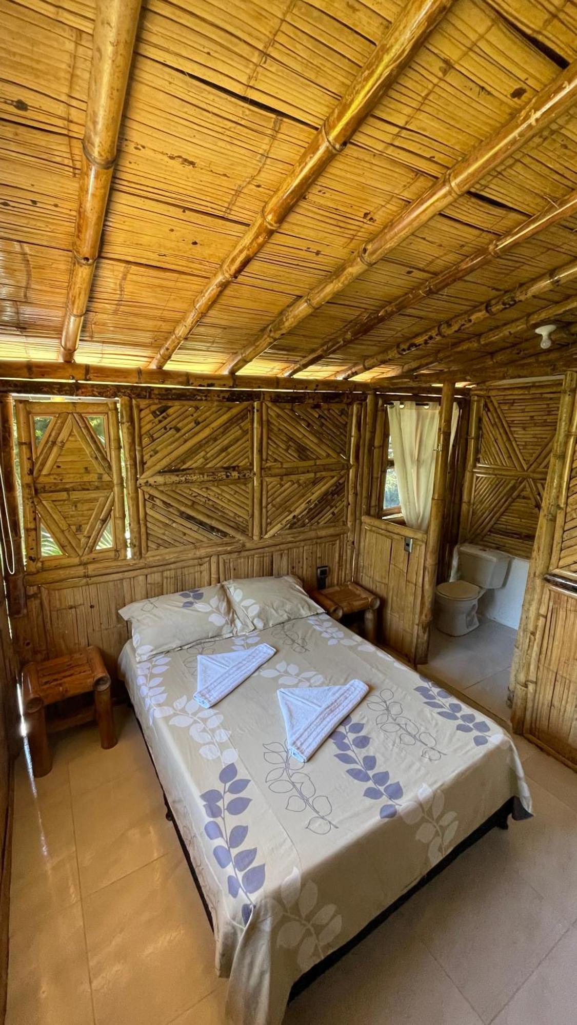 Habitación Doble Pequeña