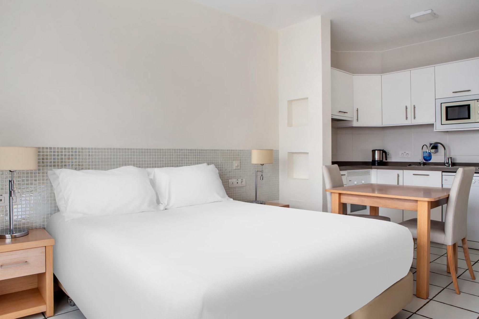 Studio Apartment,1546730188:JPEG
