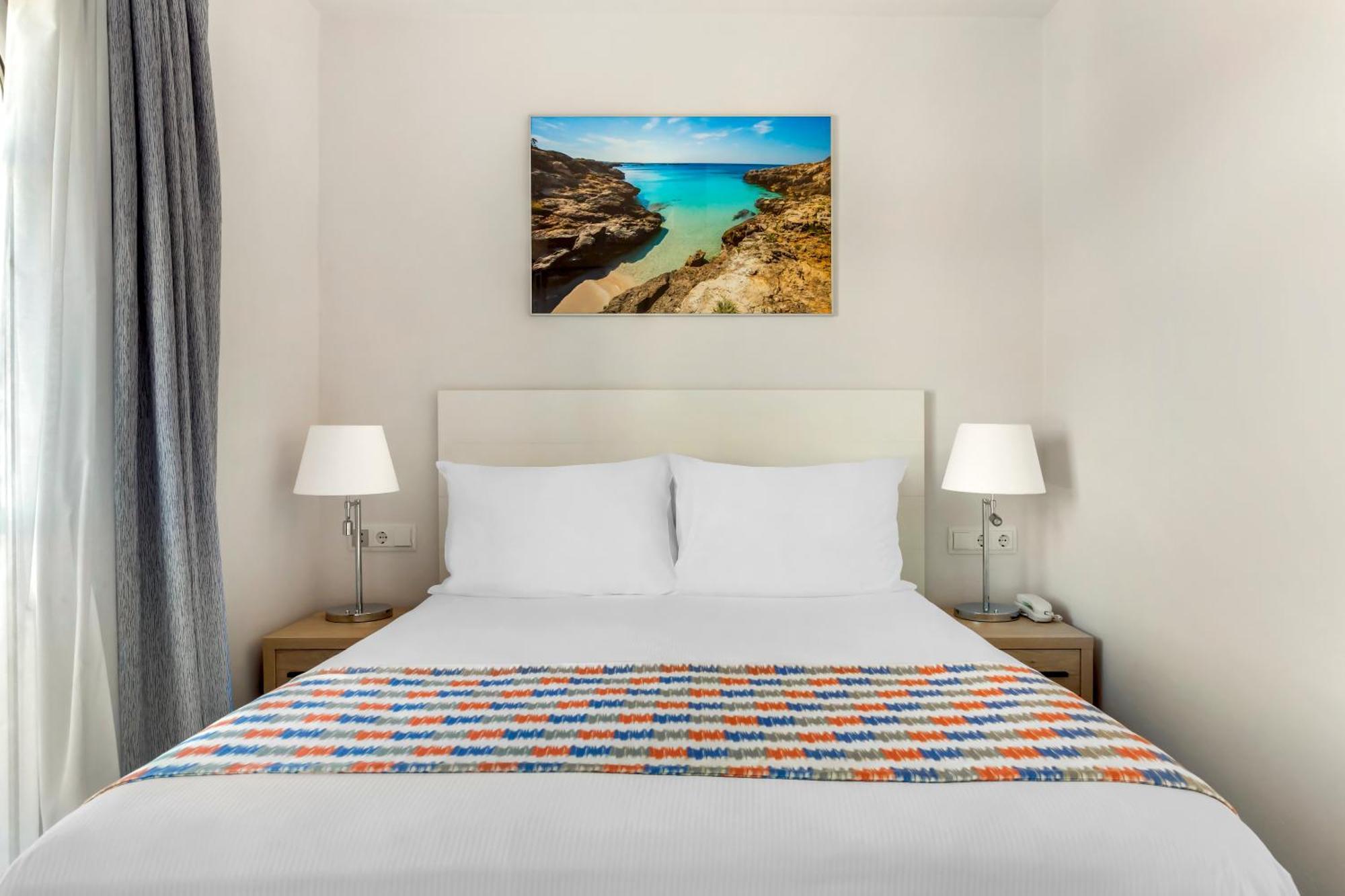 Two-Bedroom Apartment,1546767601:JPEG