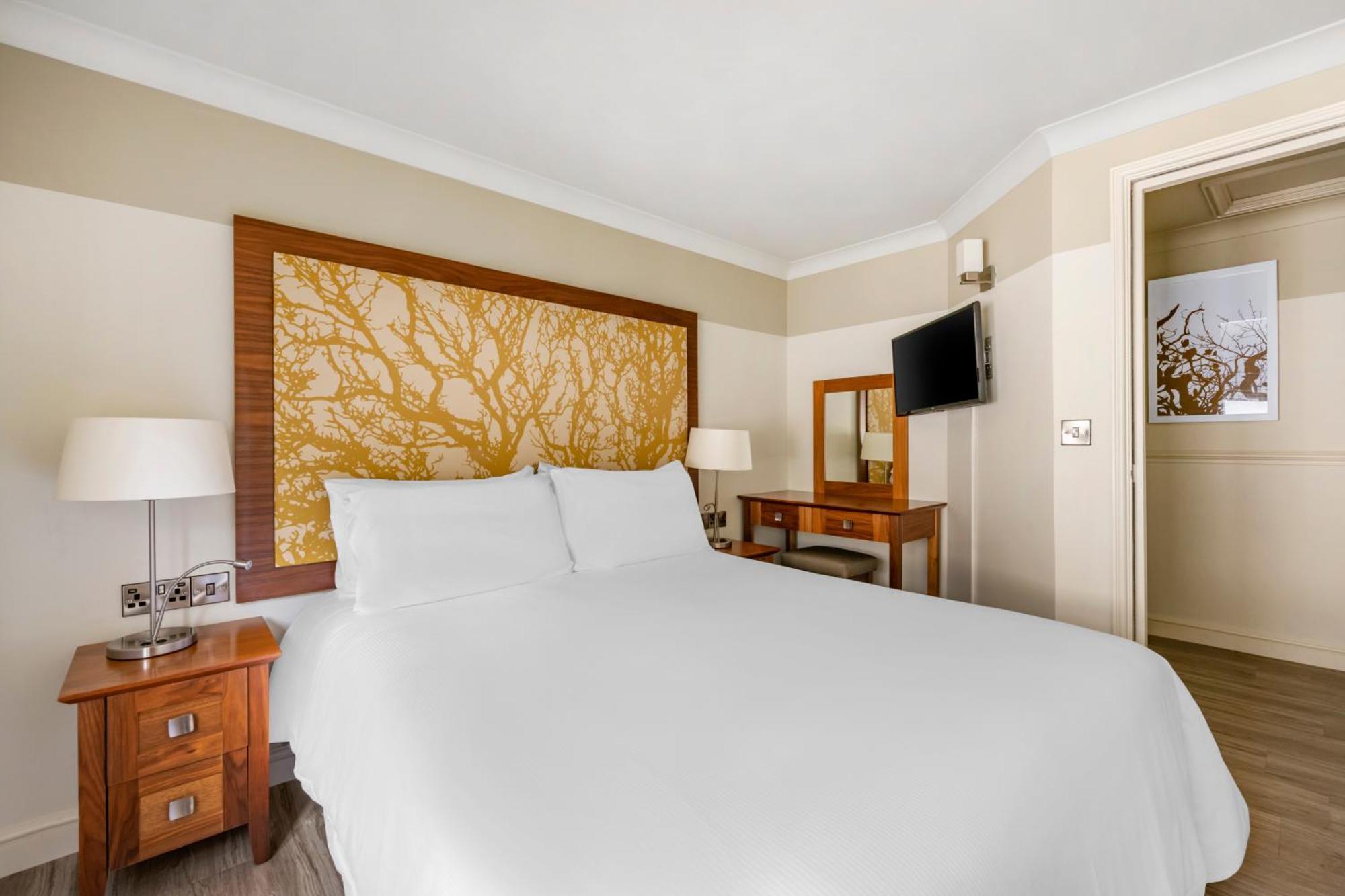 One Bedroom Apartment (Sleeps 3)