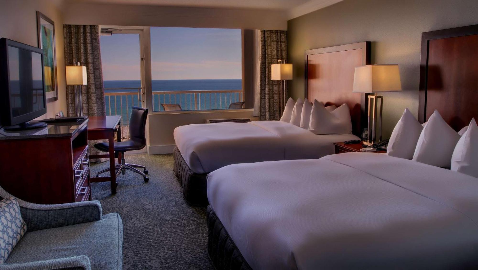 Deluxe Queen Room with Two Queen Beds