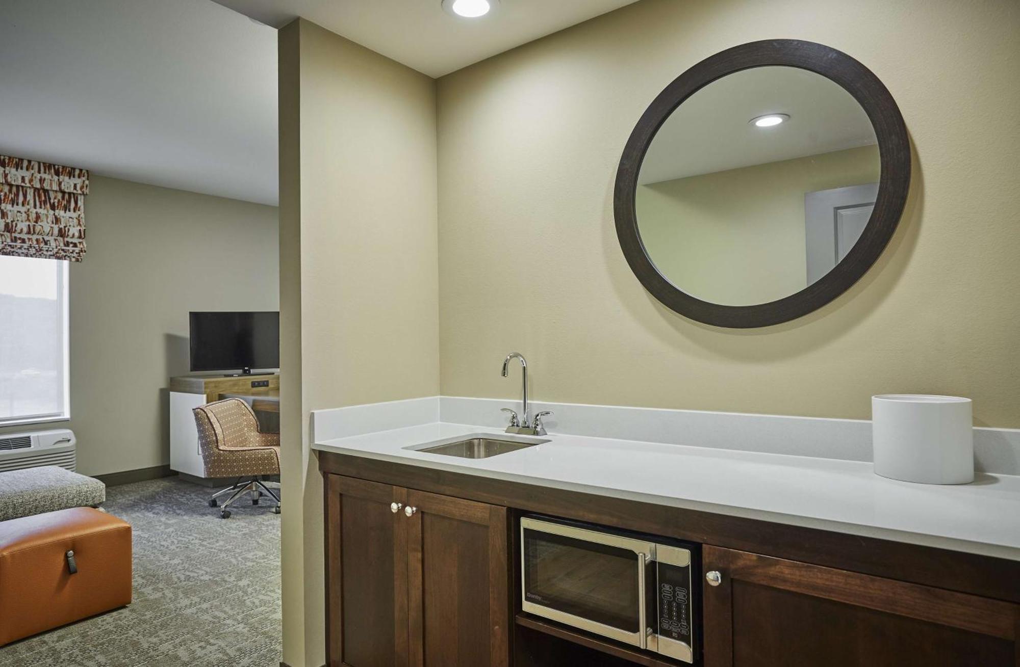 King Studio Suite Non-Smoking