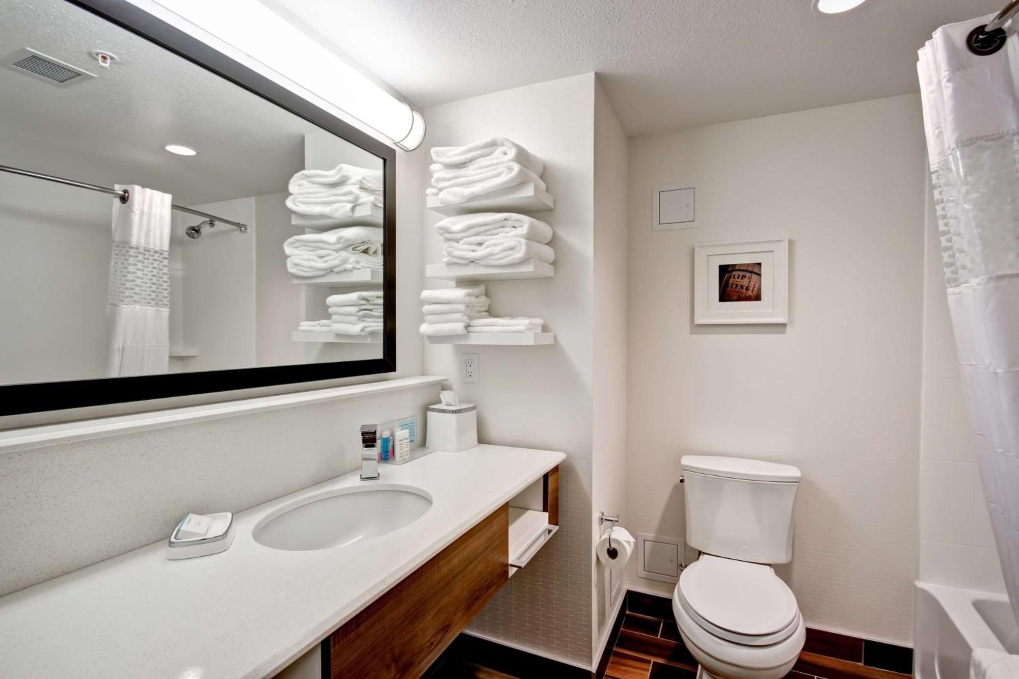 Queen Studio Suite with Two Queen Beds - Non-Smoking