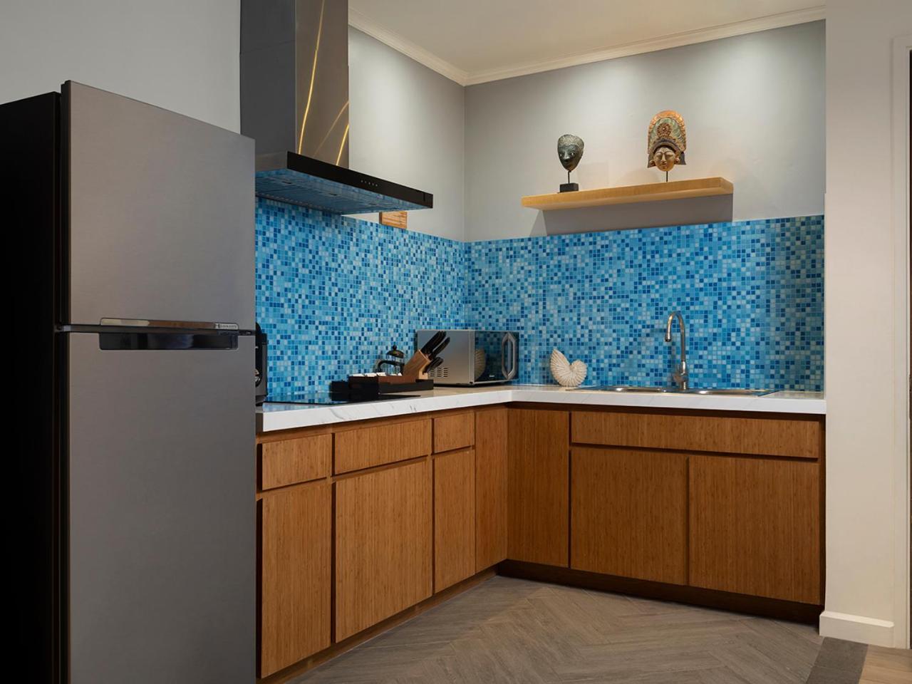 One-Bedroom Suite Fully Equipped Kitchenette and Free Access to Kids Club