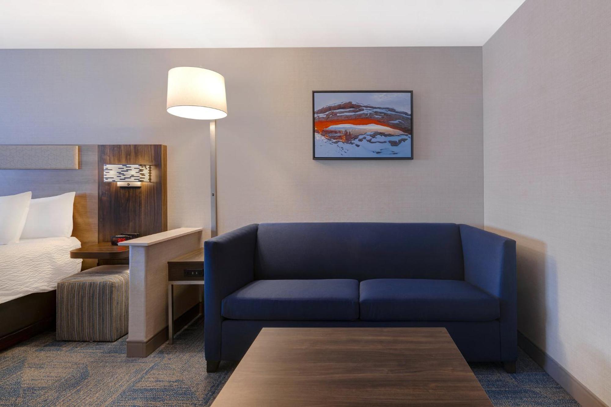 King Suite with Sofa Bed