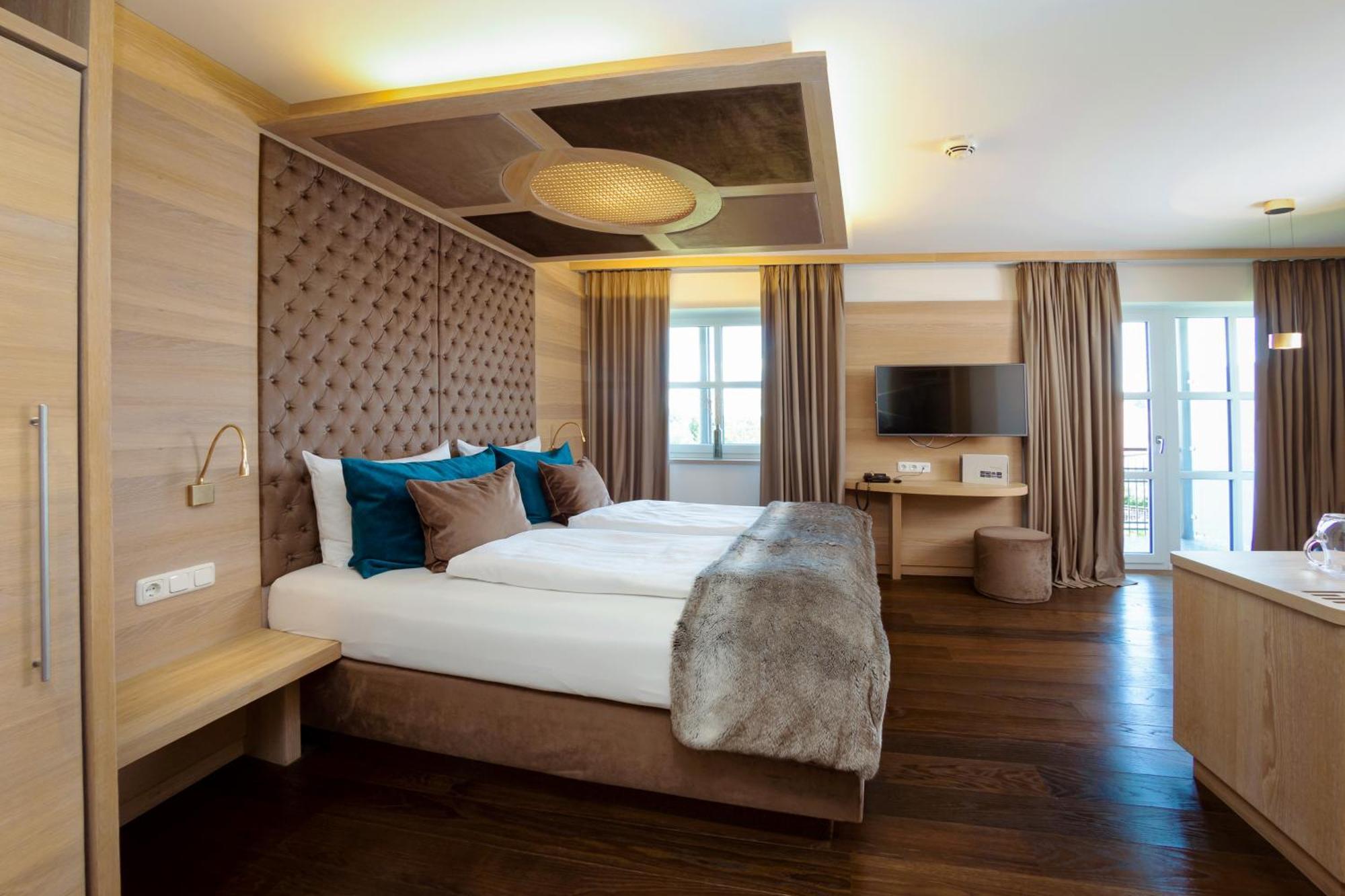 Doppelzimmer mit Balkon