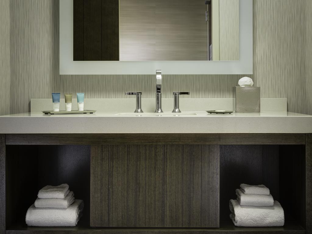 Habitación Deluxe Esquinera con cama extragrande