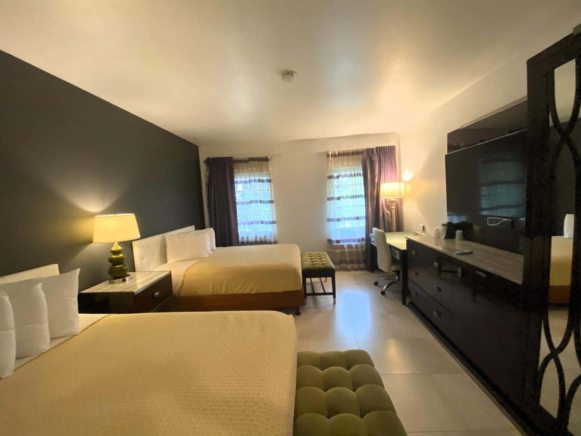 Premier Queen Room with Two Queen Beds - Non-Smoking