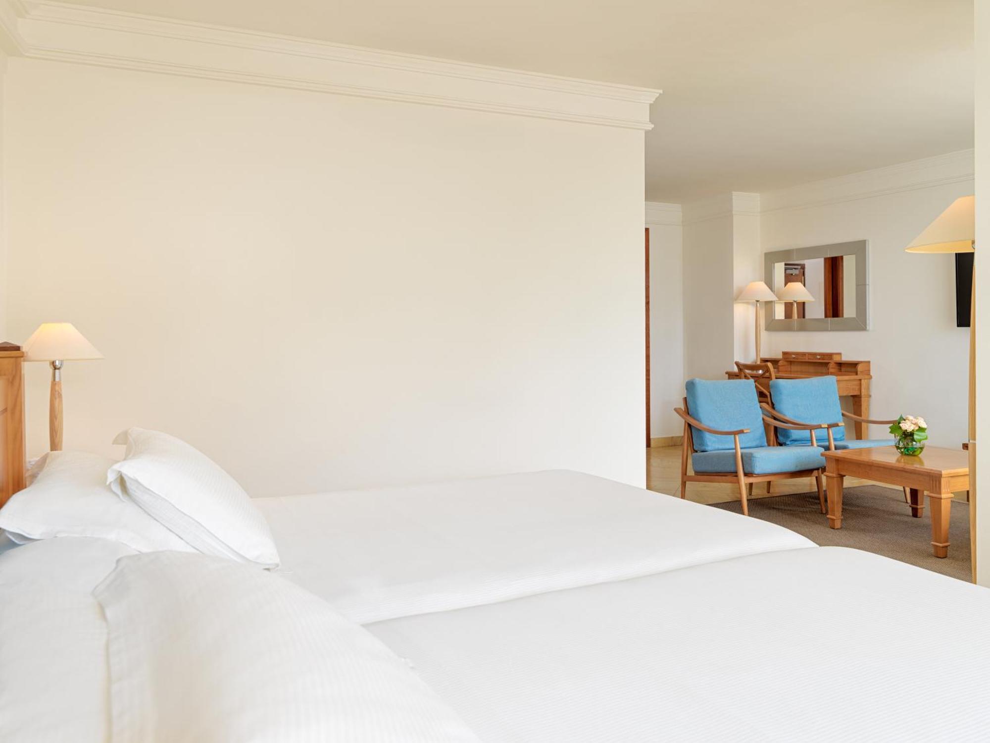 Junior Suite,1689823599:JPEG
