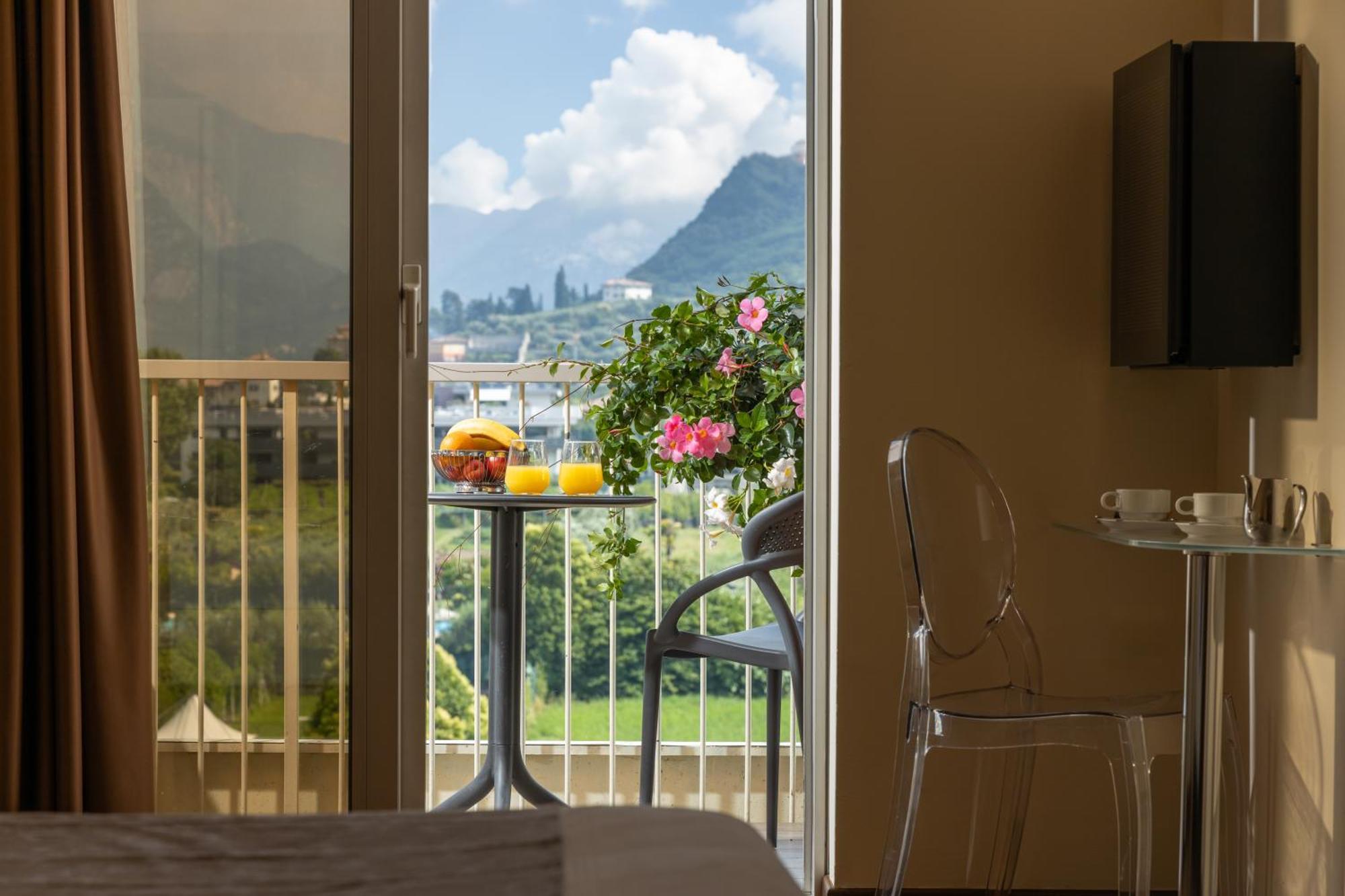Standard Triple Room Balcony,1624316951:JPEG
