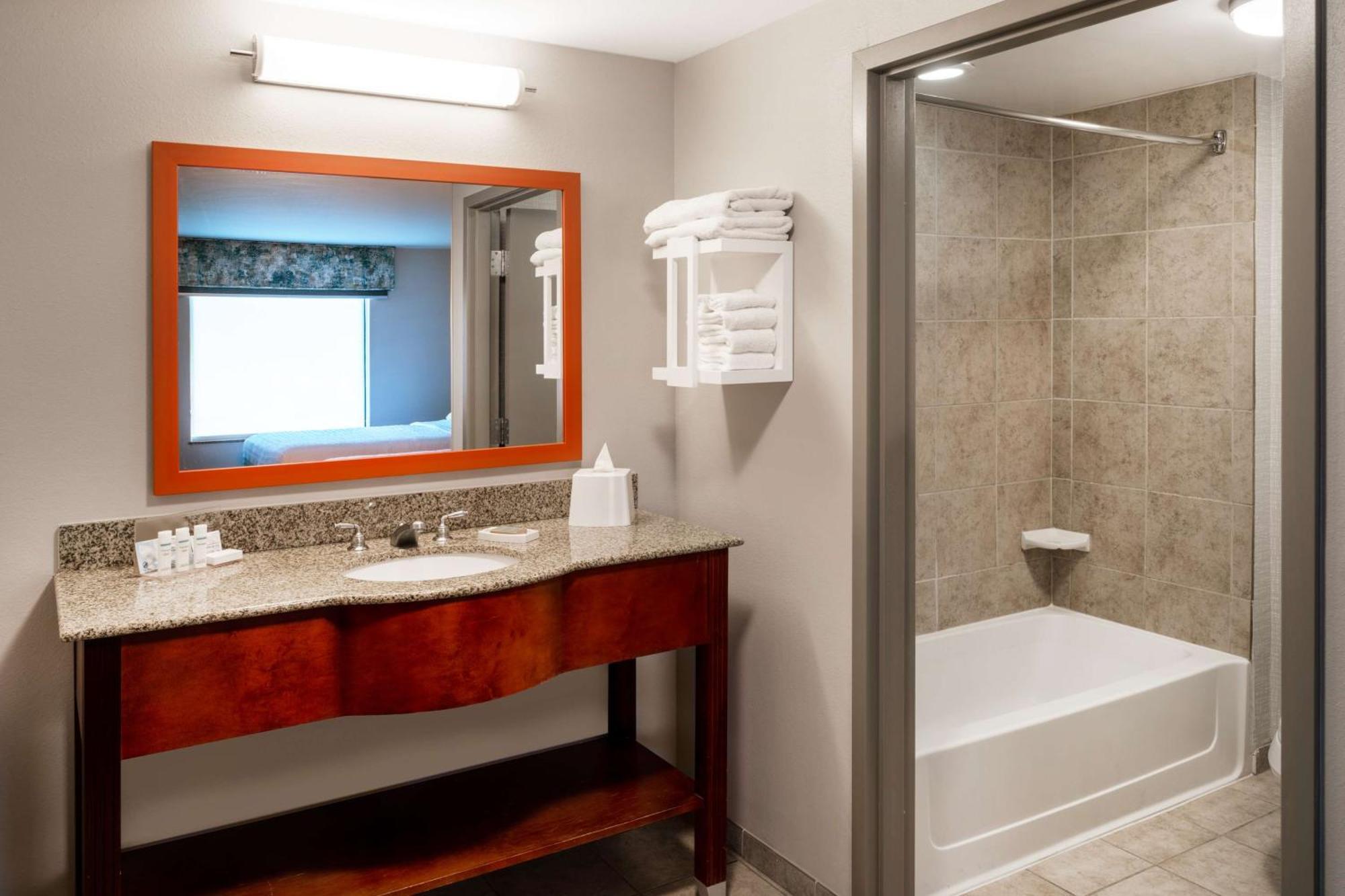 King Studio Suite