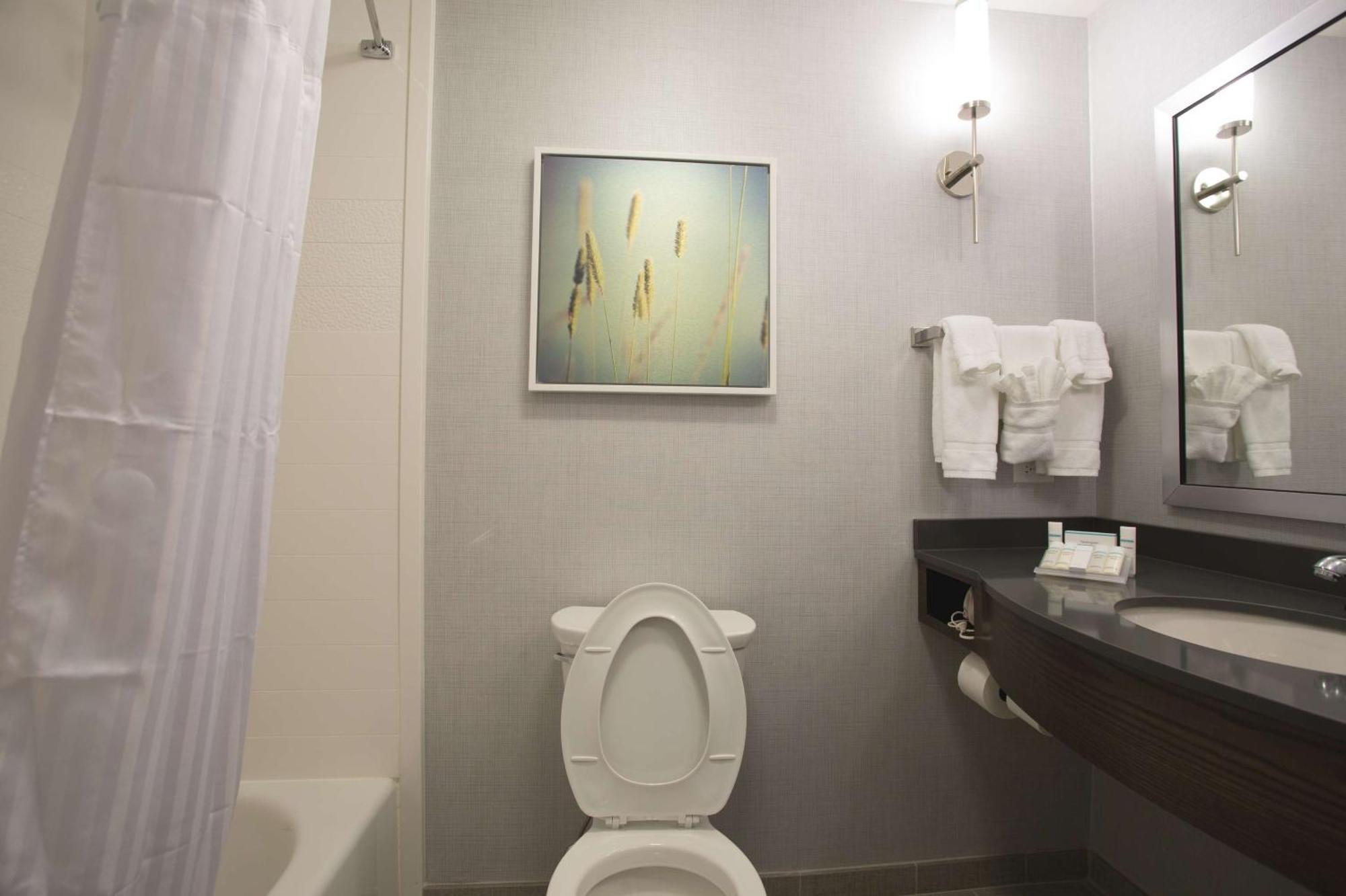 King Room - Hearing Access