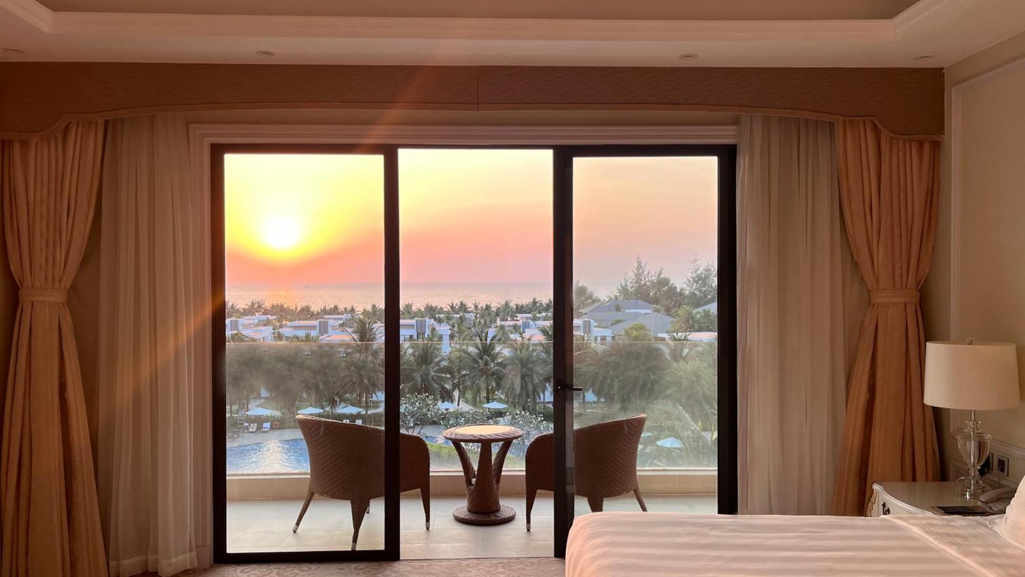Deluxe Twin Room with Ocean View