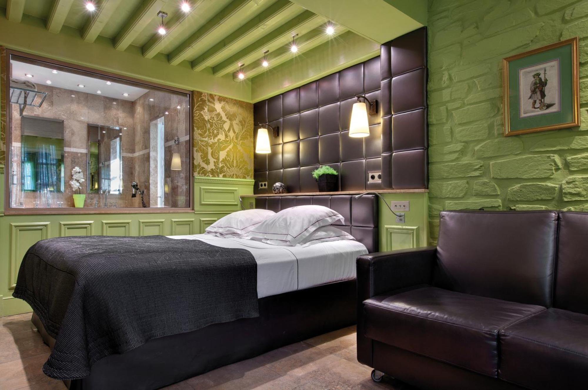 Superior Double Room,1565149900:JPEG
