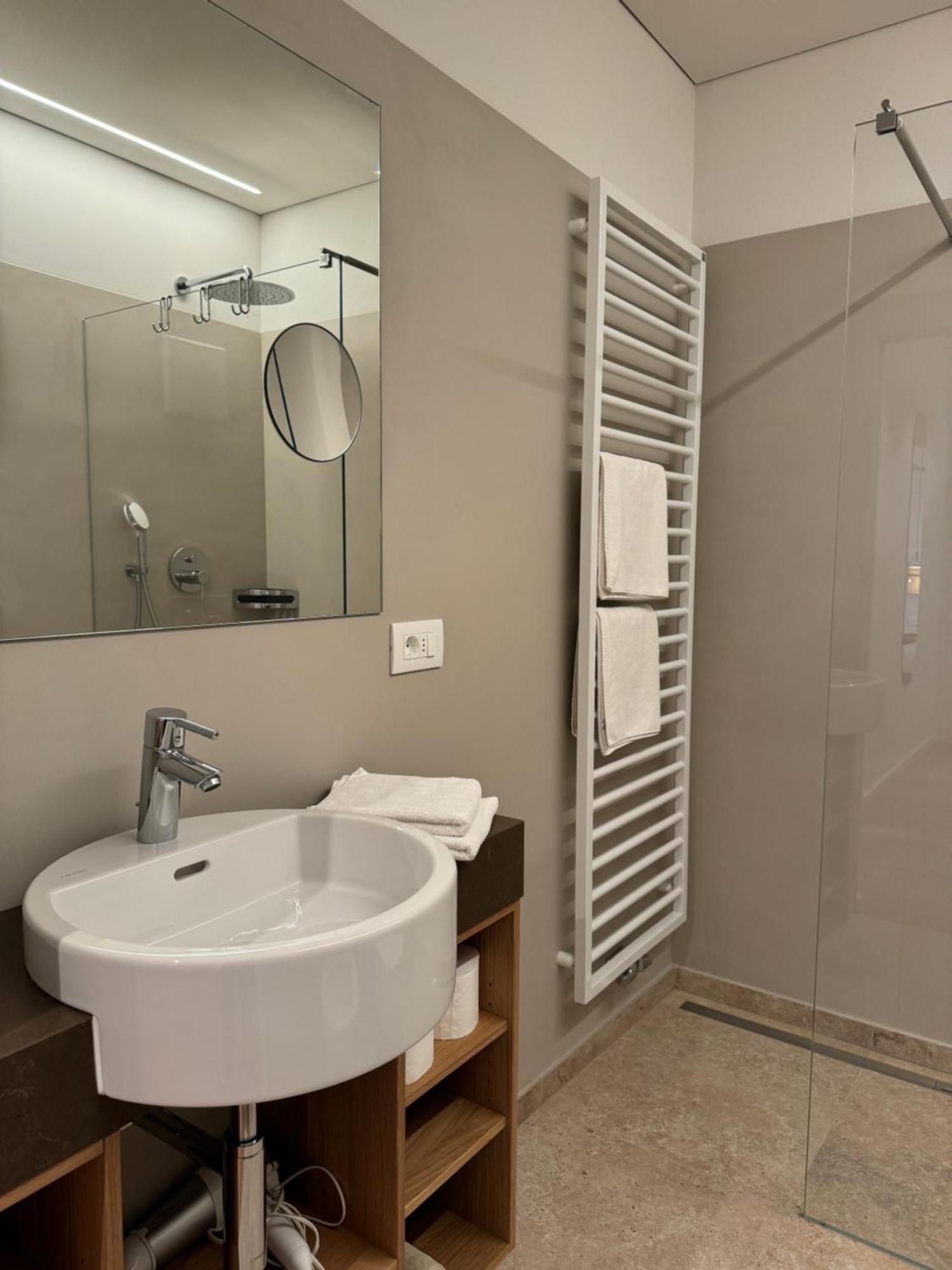 Appartamento con 1 Camera da Letto - Dependance