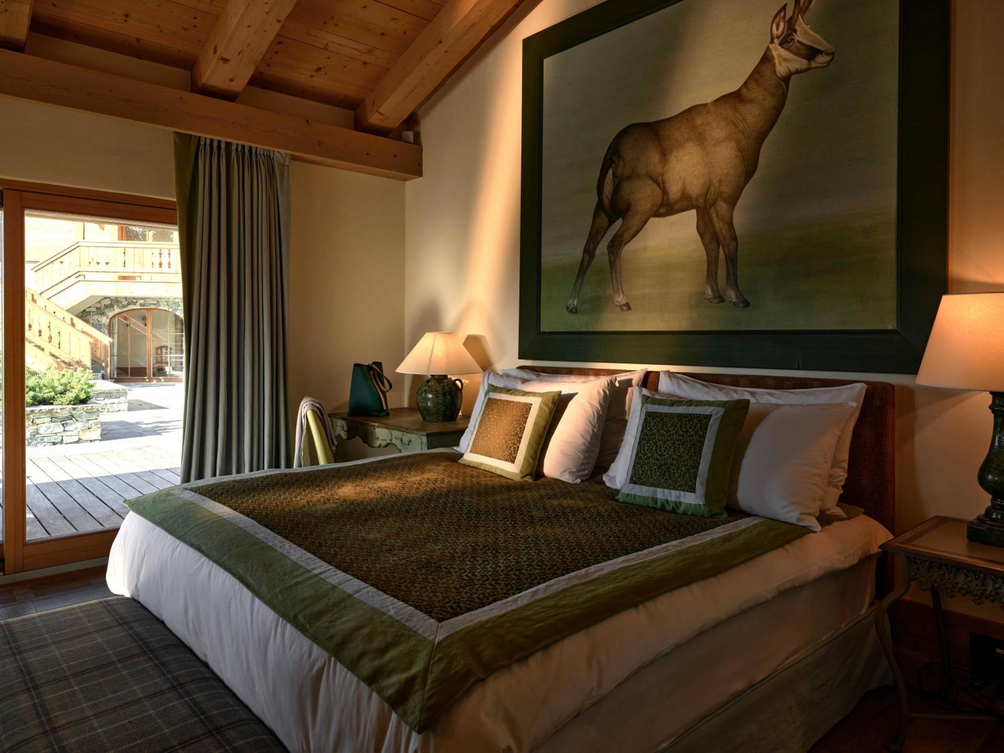 Superior King Room