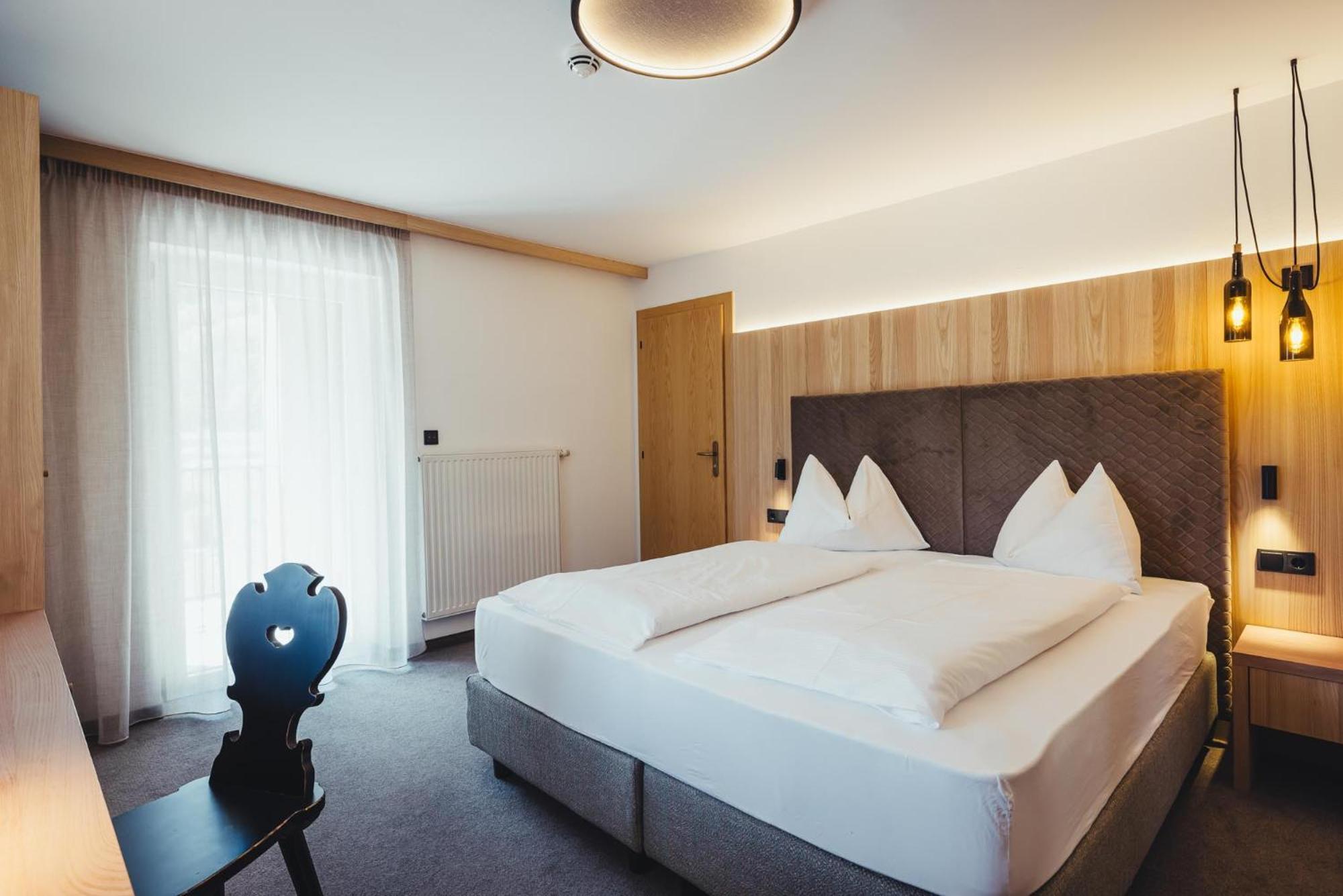 Double Room,1580699125:JPEG