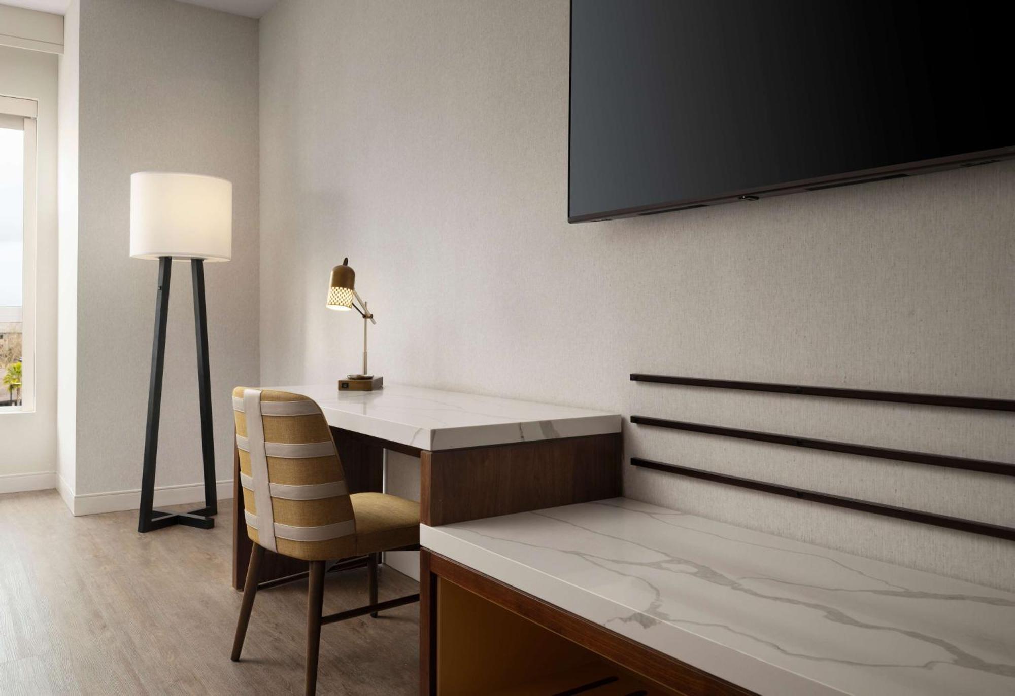 One-Bedroom King Suite - Hearing Access