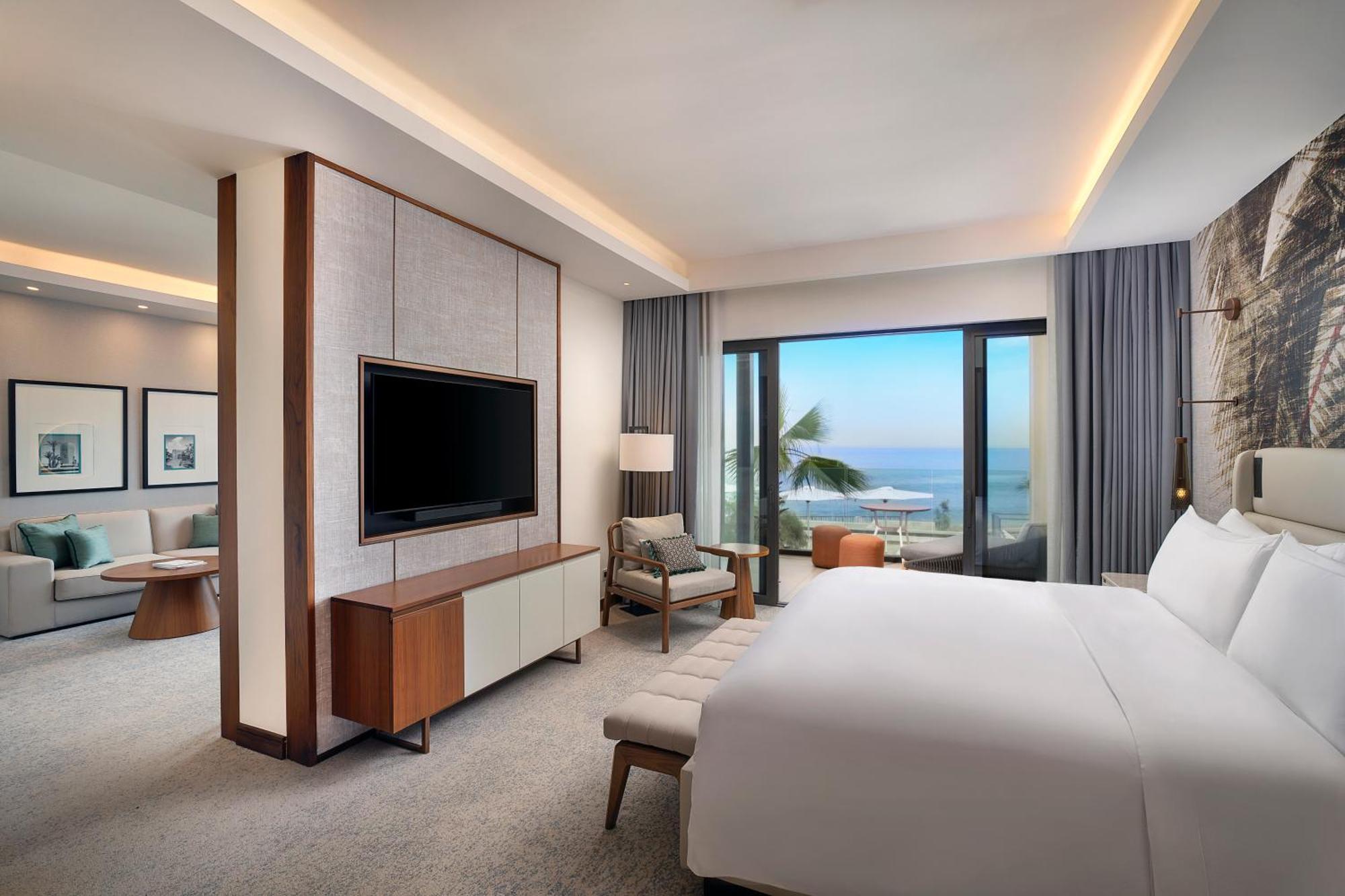 Junior King Suite with Ocean View