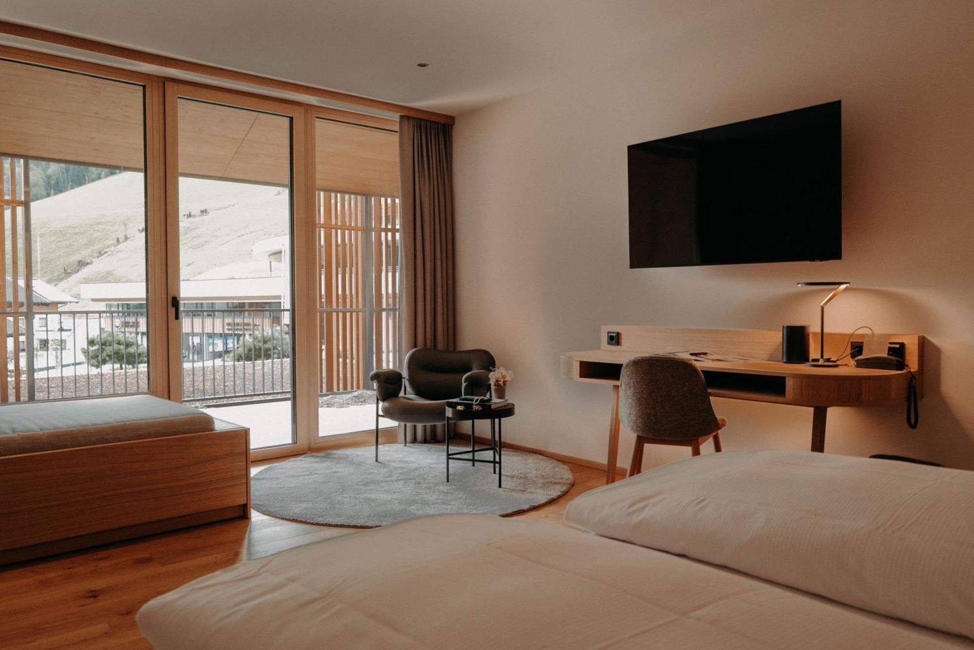 Double Room Mountain View