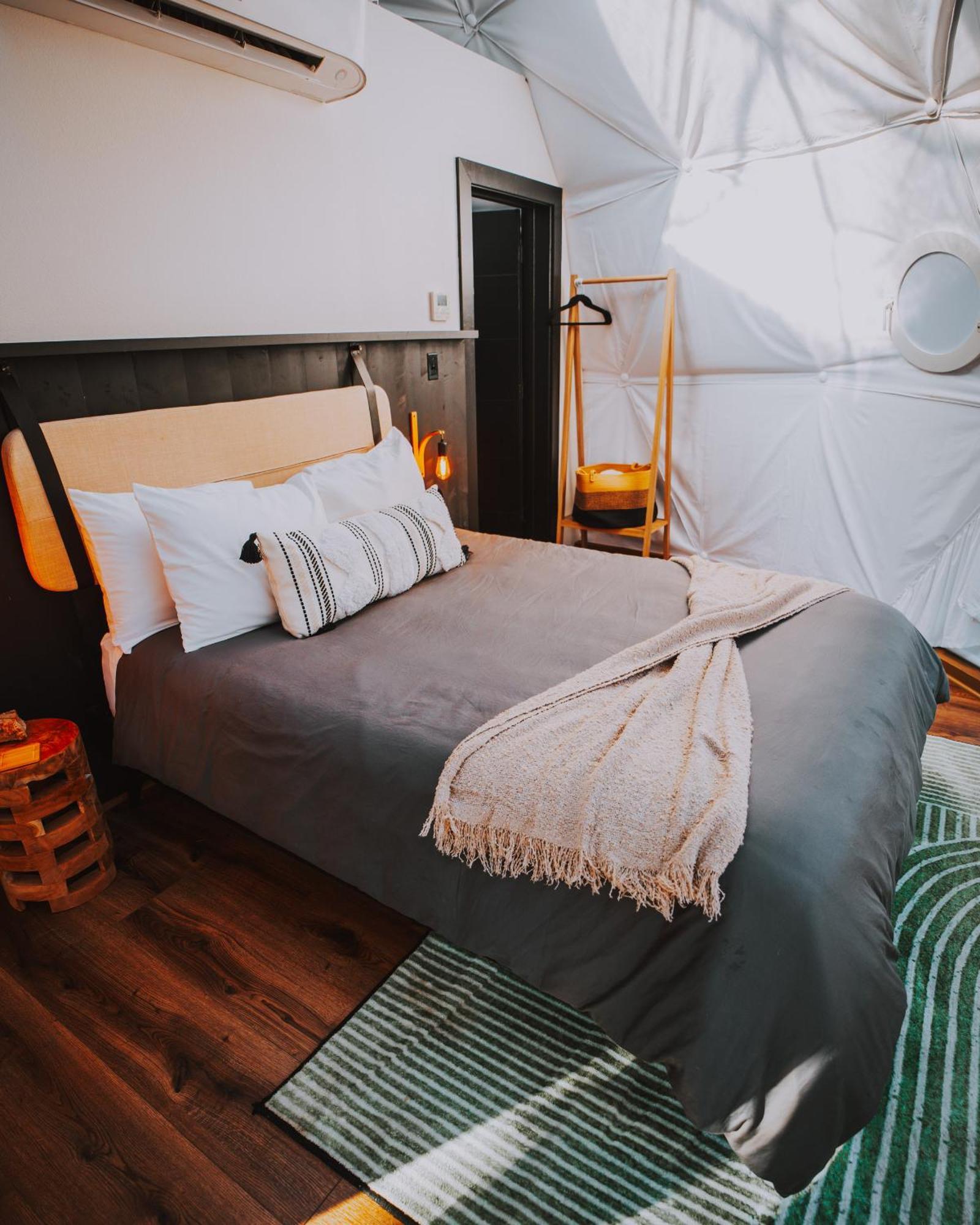 Junior Suite Mountain View