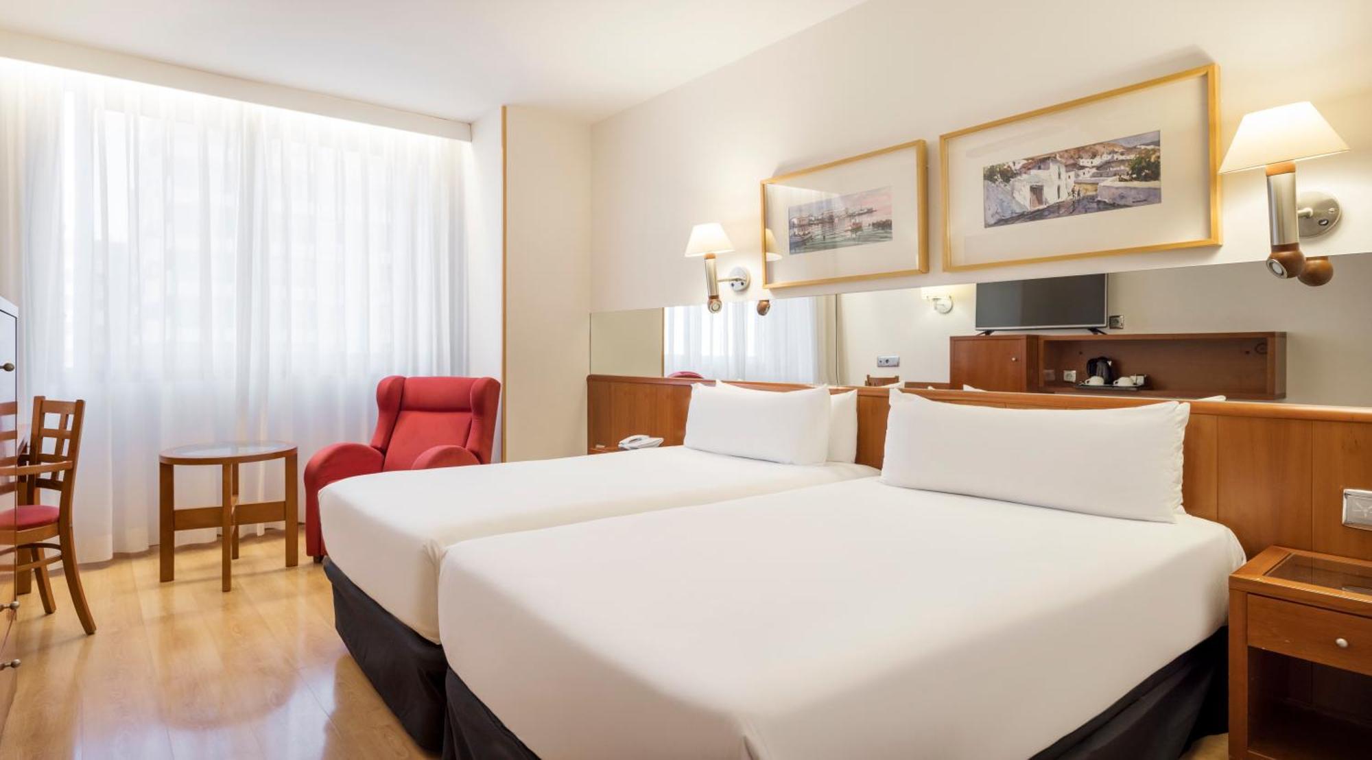 Twin Room,1588038028:JPEG