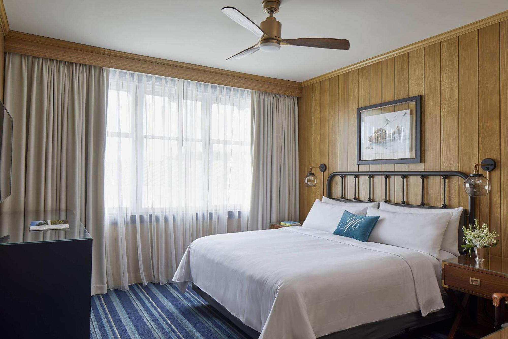King or Queen Room