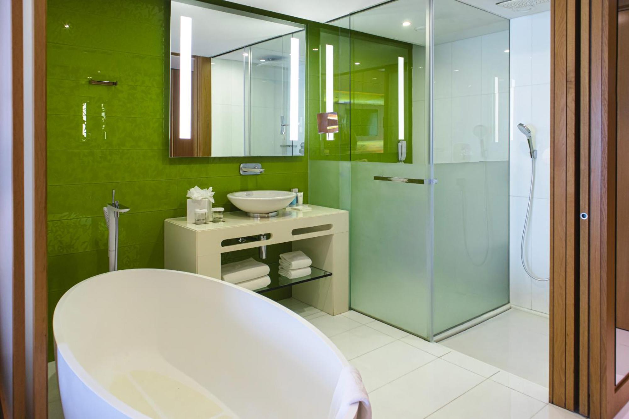 Deluxe Room – Pool View,1588471613:JPEG