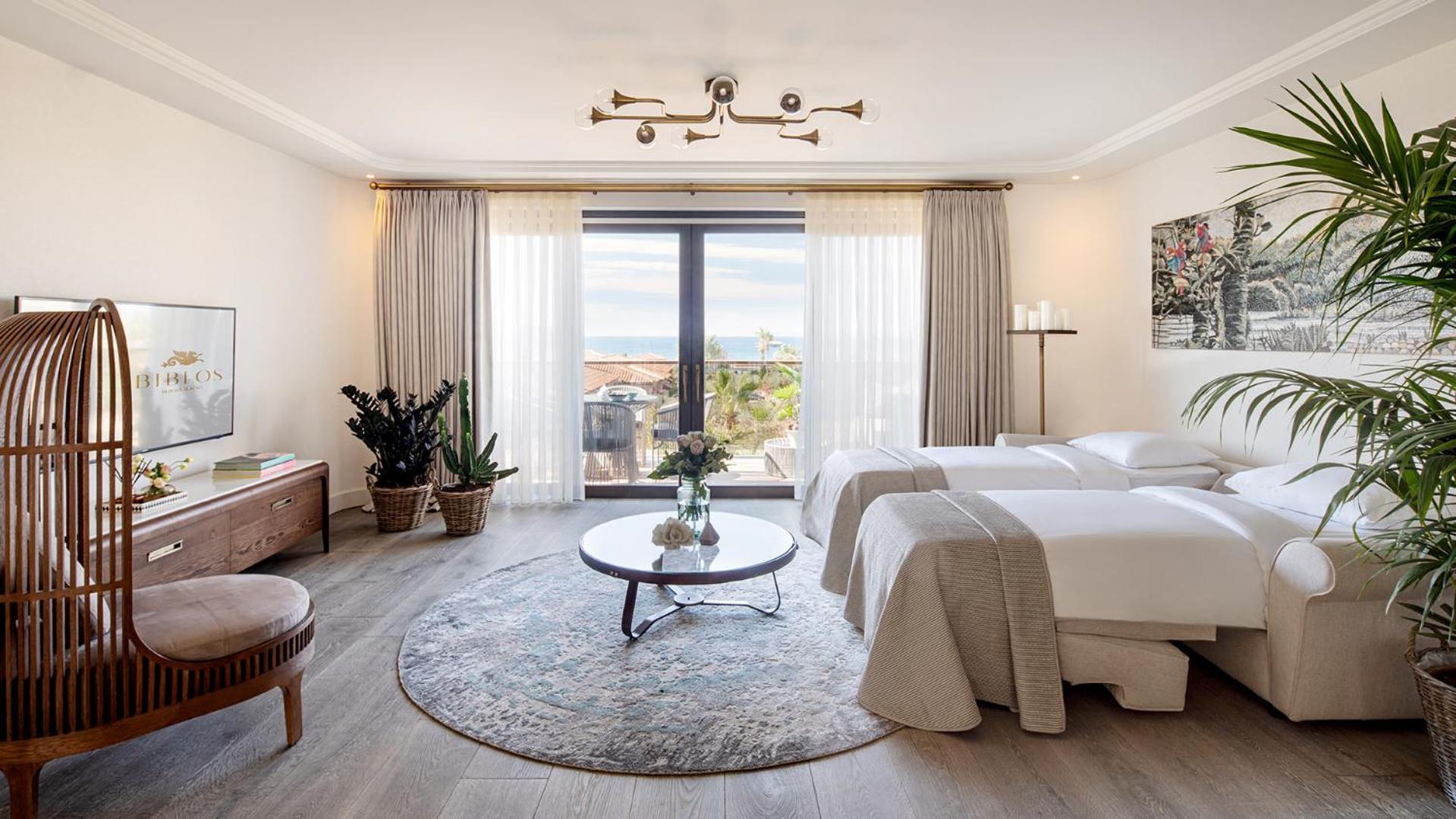 Panaroma One Bedroom Suite Sea View